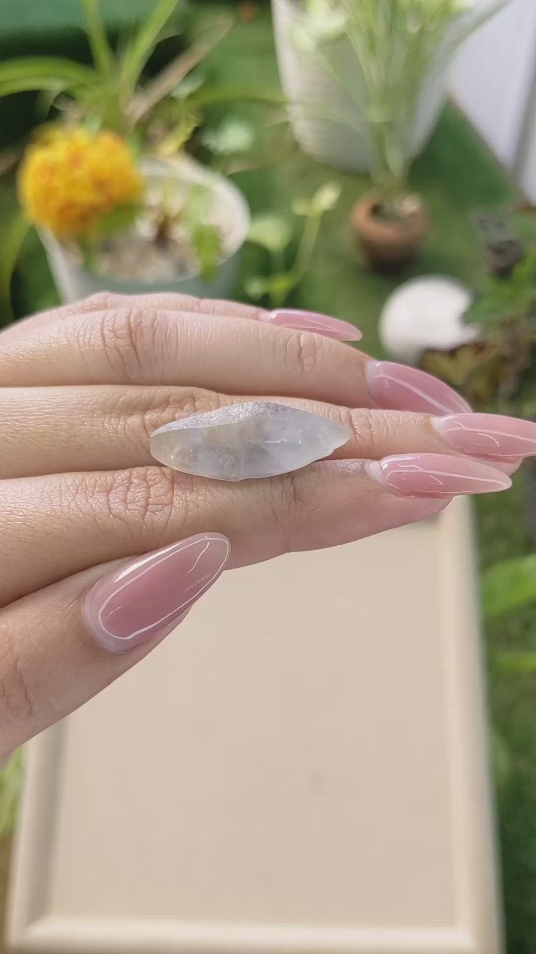 24.42 Ct. Blue Sapphire Crystal from Ceylon (Sri Lanka) Size Video