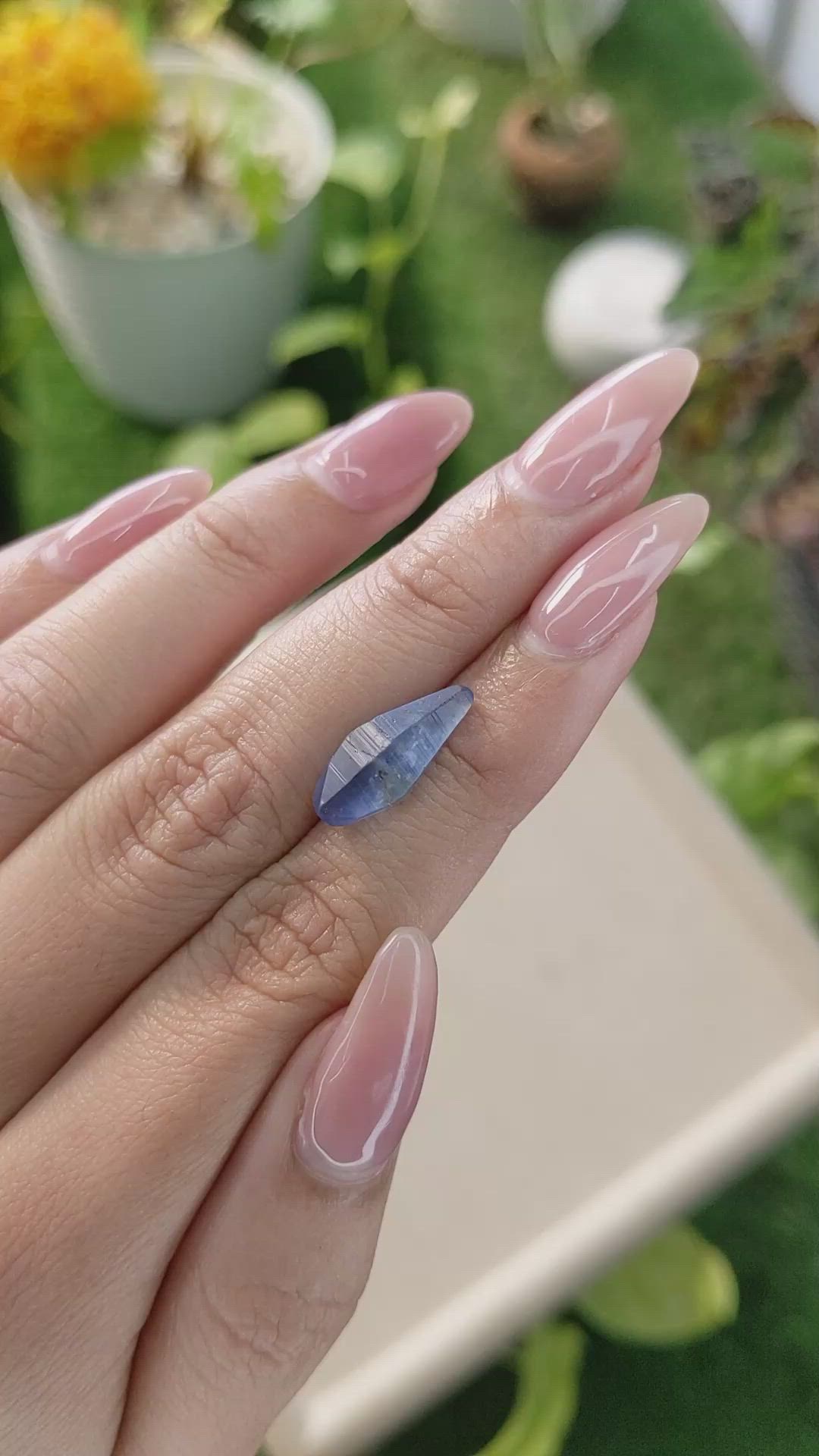 5.53 Ct. Blue Sapphire Crystal from Ceylon (Sri Lanka) Size Video