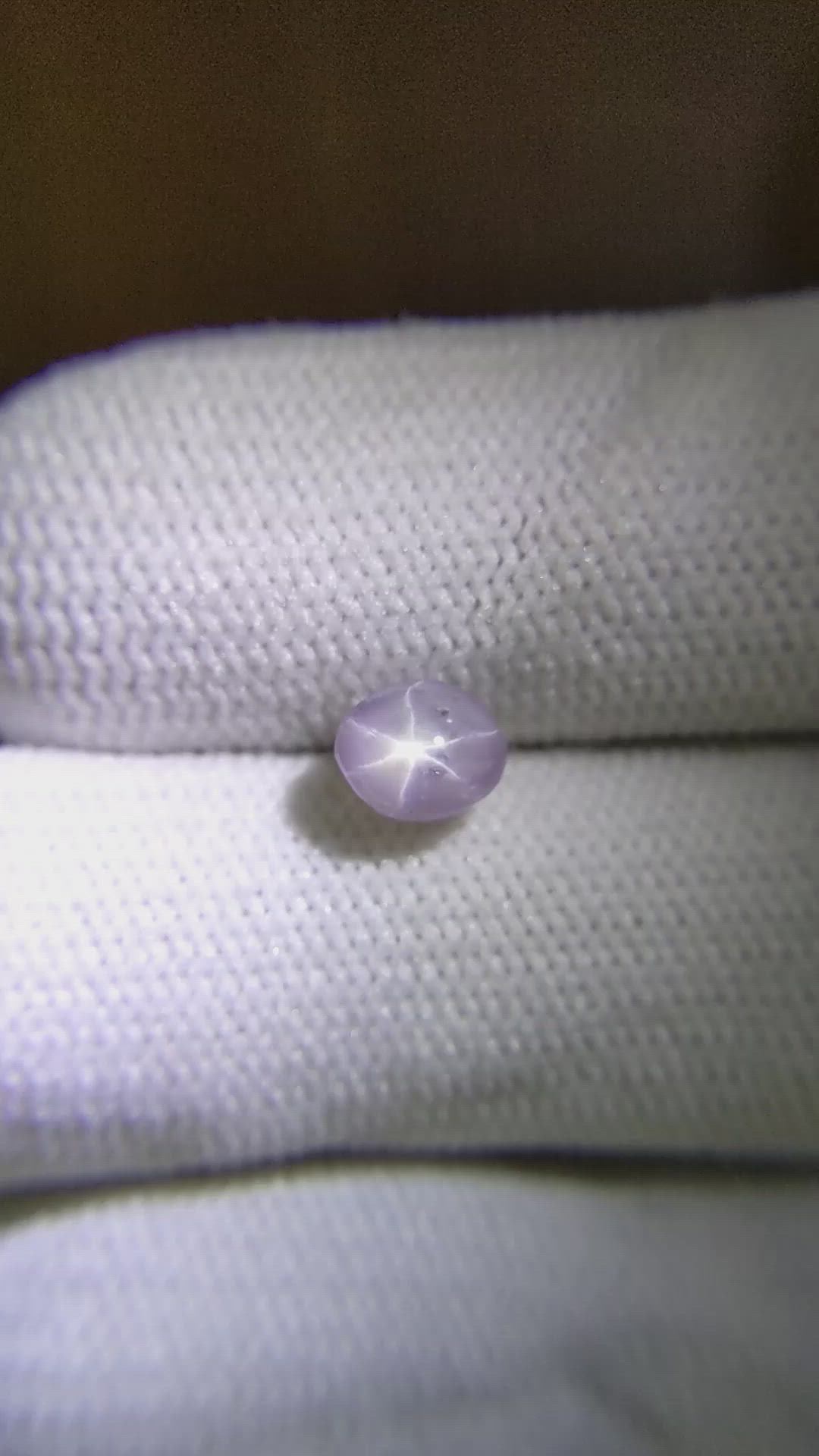 1.73 Ct. Sapphire from Ceylon (Sri Lanka) Size Video