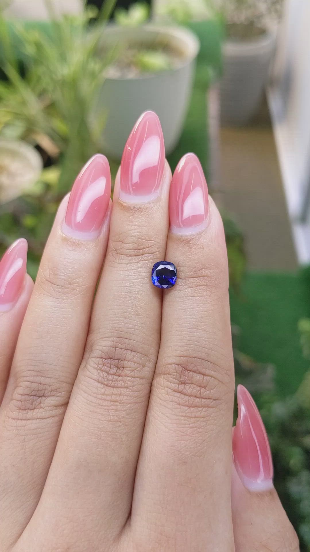 1.11 Ct. Blue Sapphire from Ceylon (Sri Lanka) Size Video