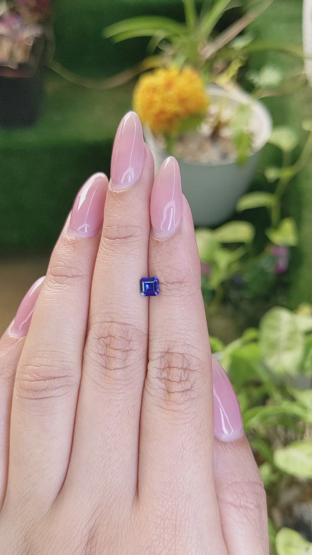 0.53 Ct. Blue Sapphire from Ceylon (Sri Lanka) Size Video