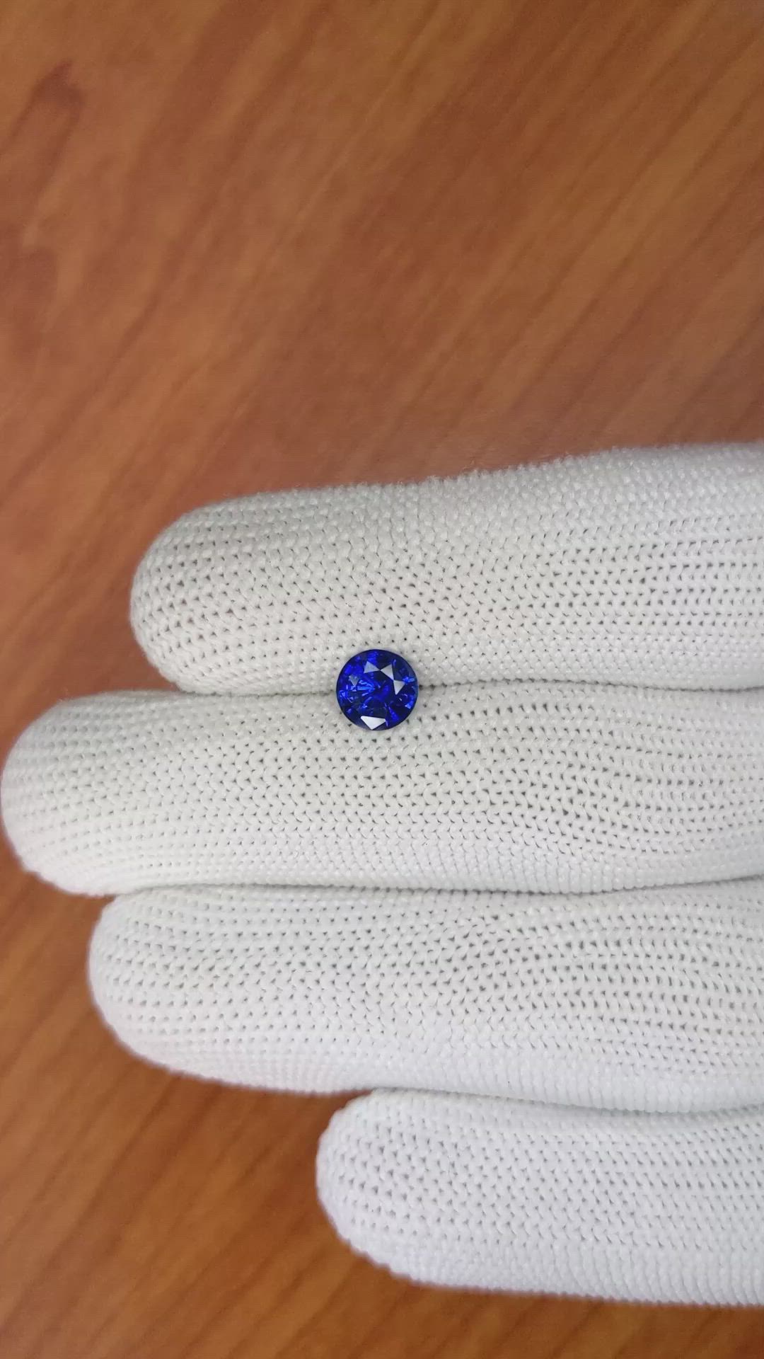 1.16 Ct. Blue Sapphire from Ceylon (Sri Lanka) Size Video
