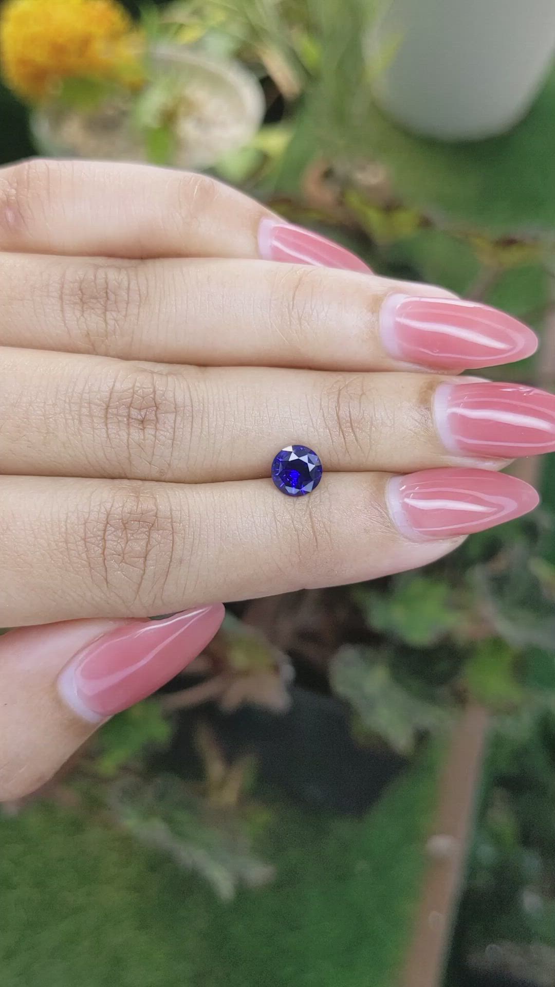 1.16 Ct. Blue Sapphire from Ceylon (Sri Lanka) Size Video