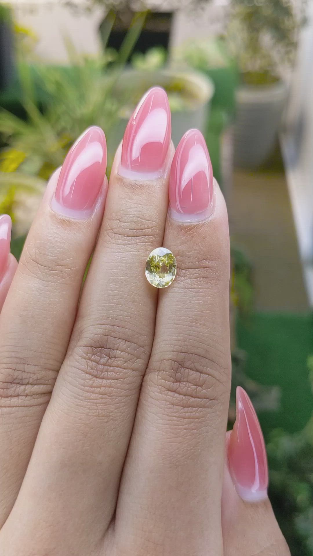 1.52 Ct. Yellow Sapphire from Ceylon (Sri Lanka) Size Video