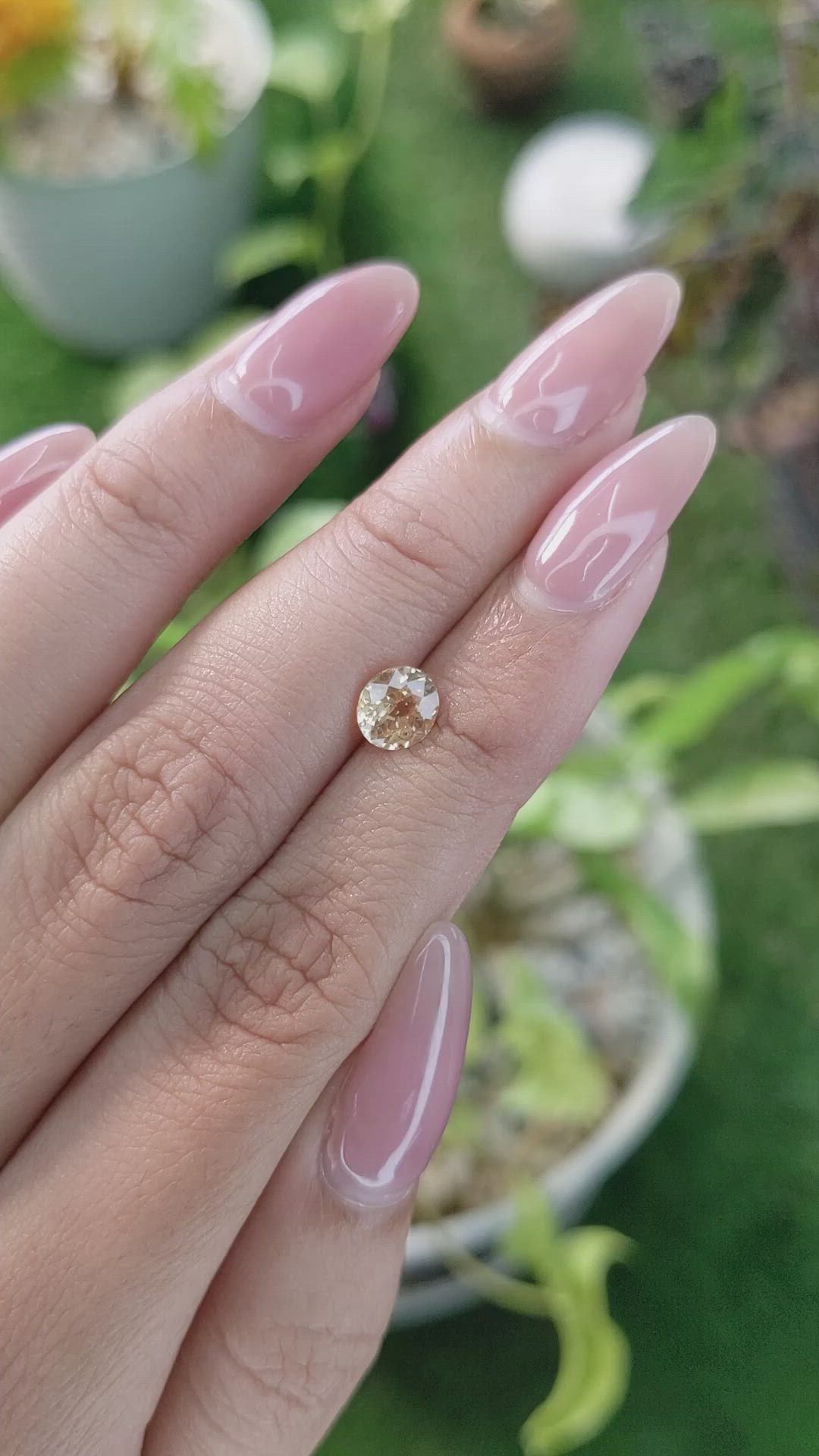 1.09 Ct. Peach Sapphire from Ceylon (Sri Lanka) Size Video