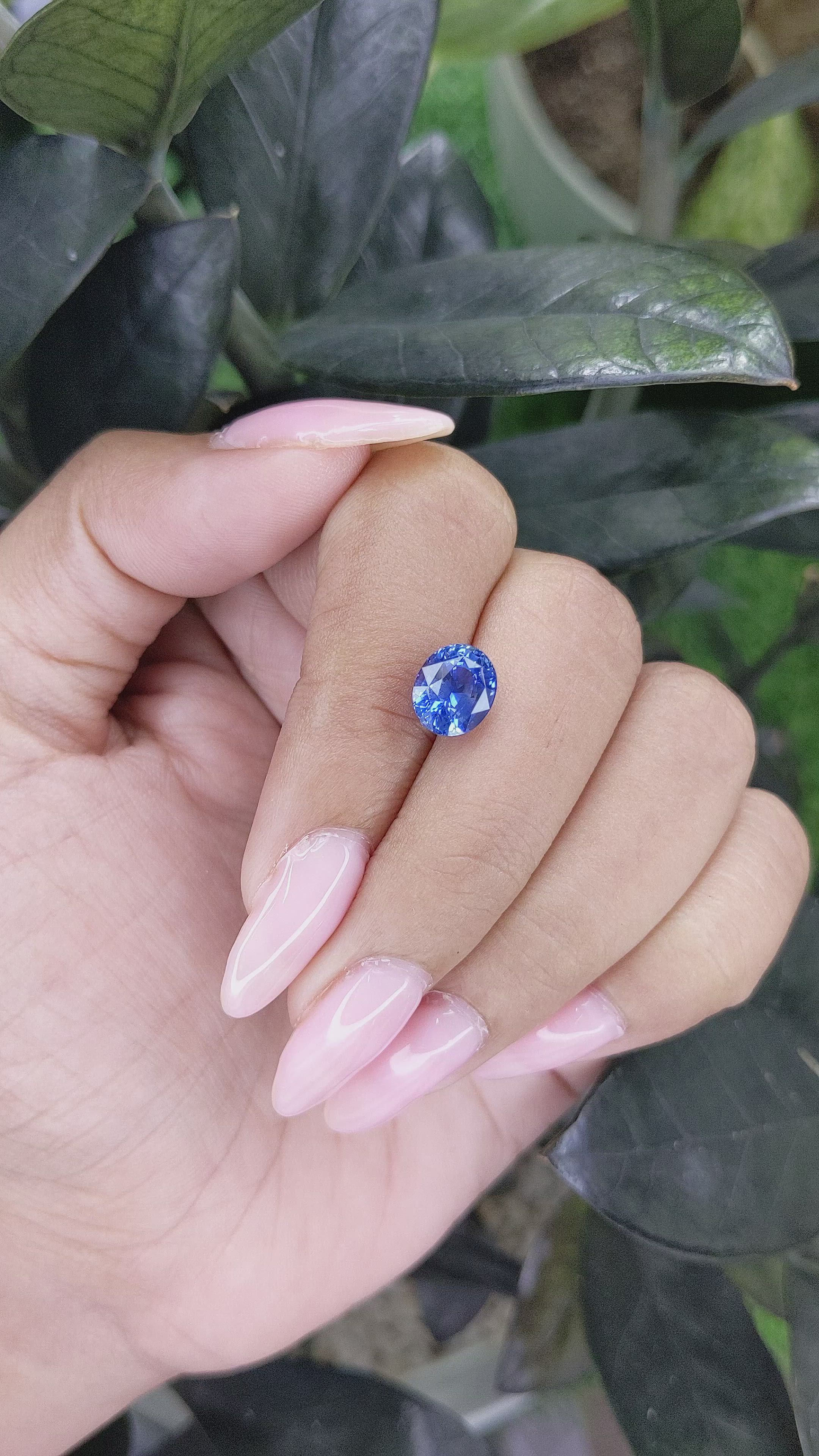 3.07 Ct. Blue Sapphire from Ceylon (Sri Lanka) Size Video