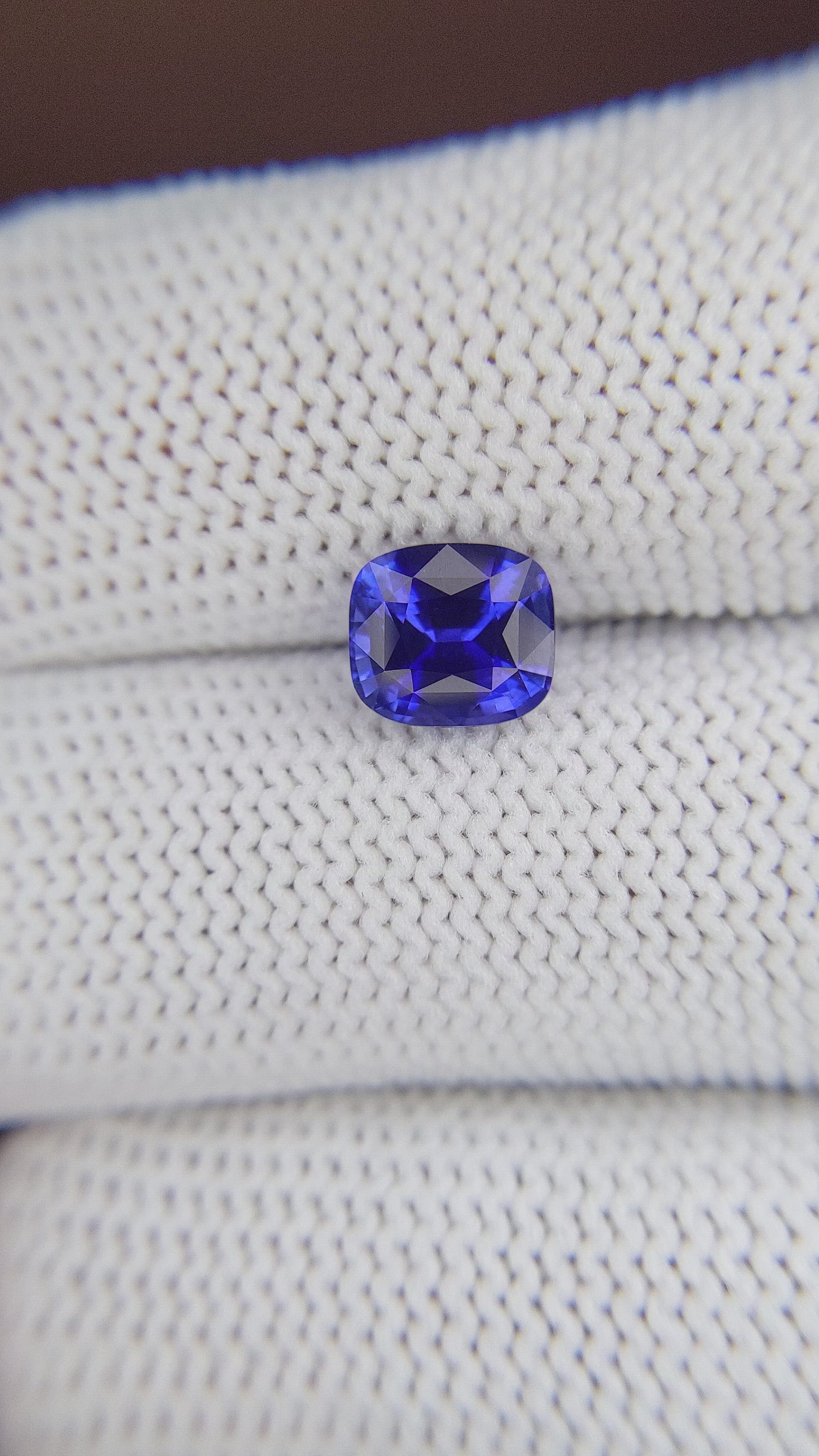 2.03 Ct. Blue Sapphire from Ceylon (Sri Lanka) Size Video
