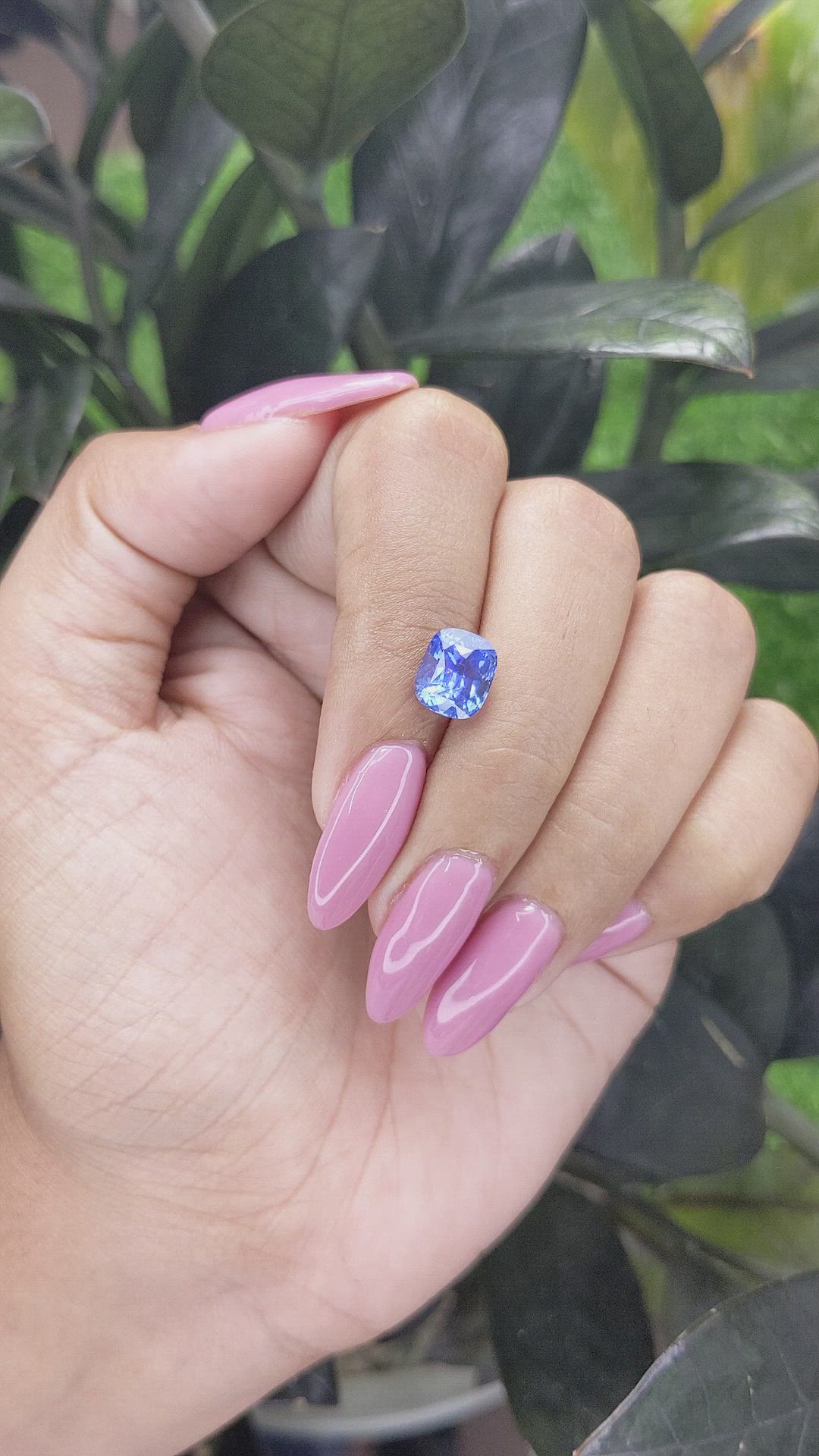 3.06 Ct. Blue Sapphire from Ceylon (Sri Lanka) Size Video