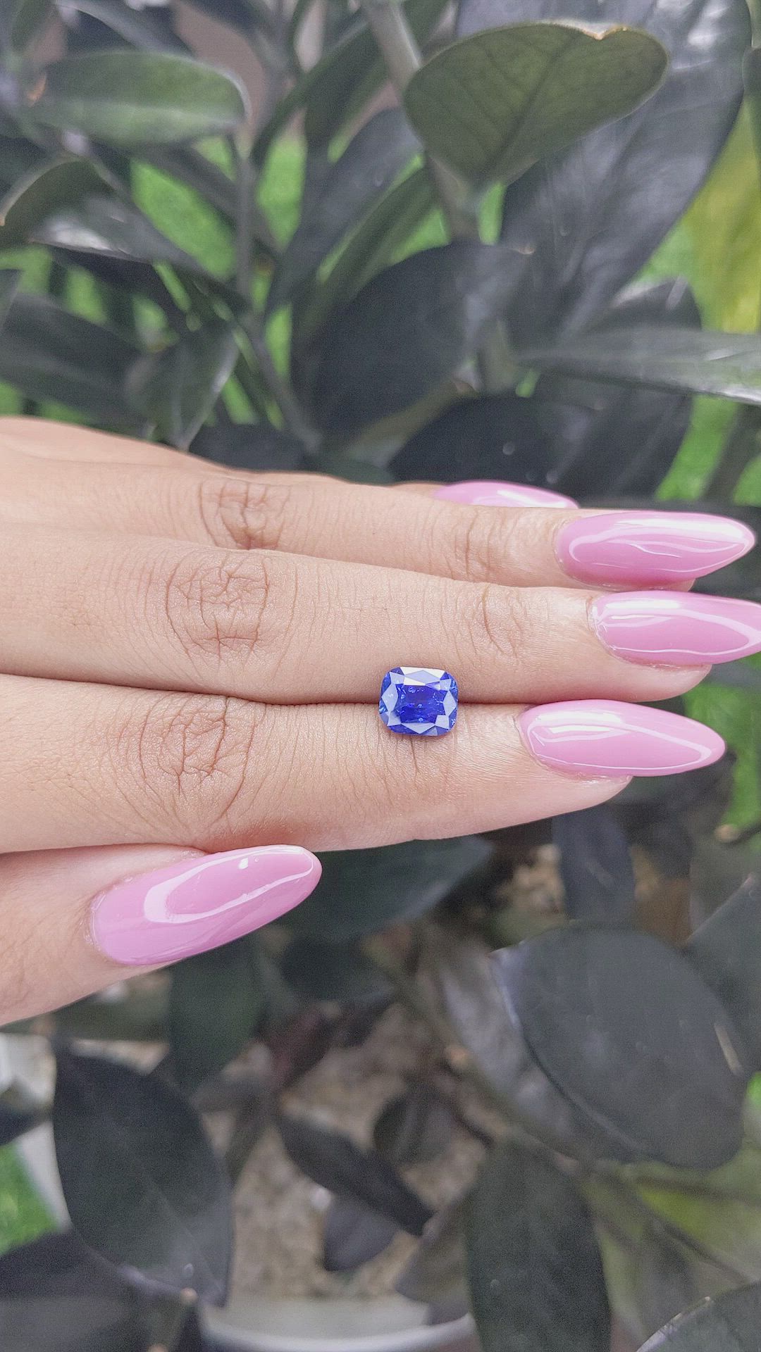 2.00 Ct. Blue Sapphire from Ceylon (Sri Lanka) Size Video