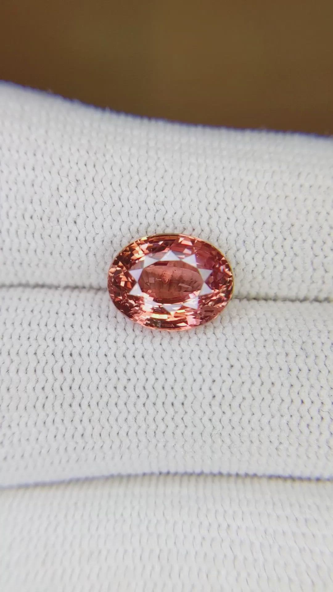 4.59 Ct. Padparadscha Sapphire from Madagascar Size Video