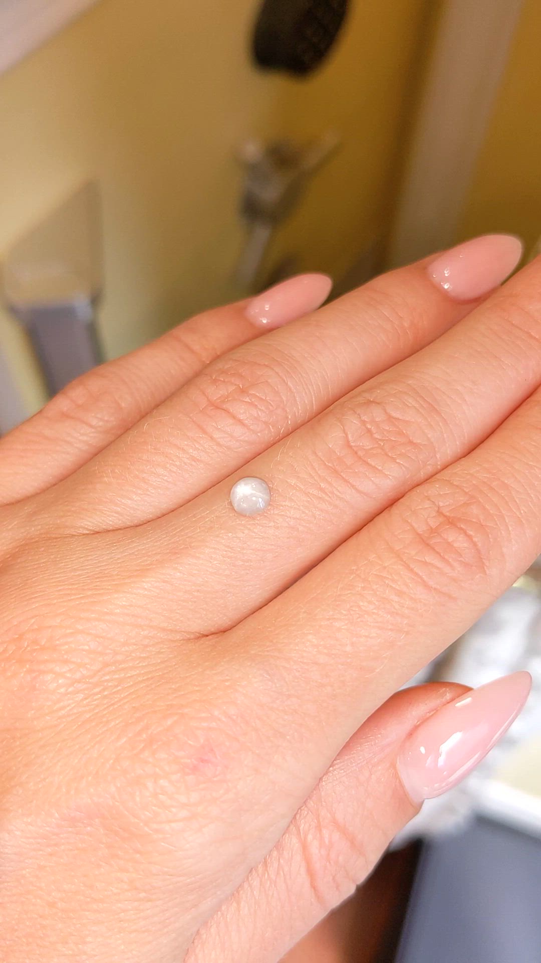 0.54 Ct. Sapphire from Ceylon (Sri Lanka) Size Video
