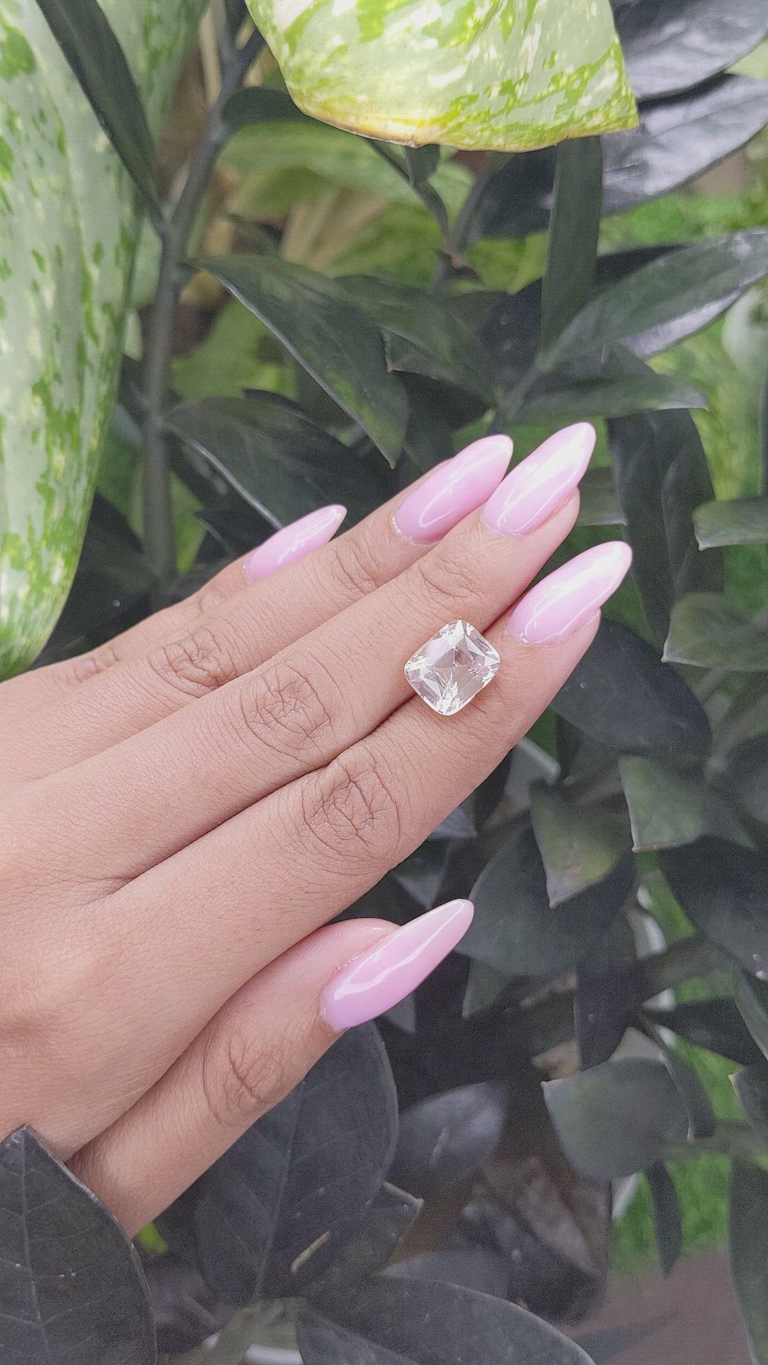 6.47 Ct. Peach Sapphire from Ceylon (Sri Lanka) Size Video