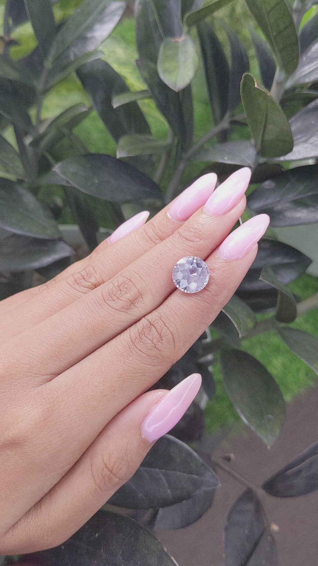 6.04 Ct. White Sapphire from Ceylon (Sri Lanka) Size Video