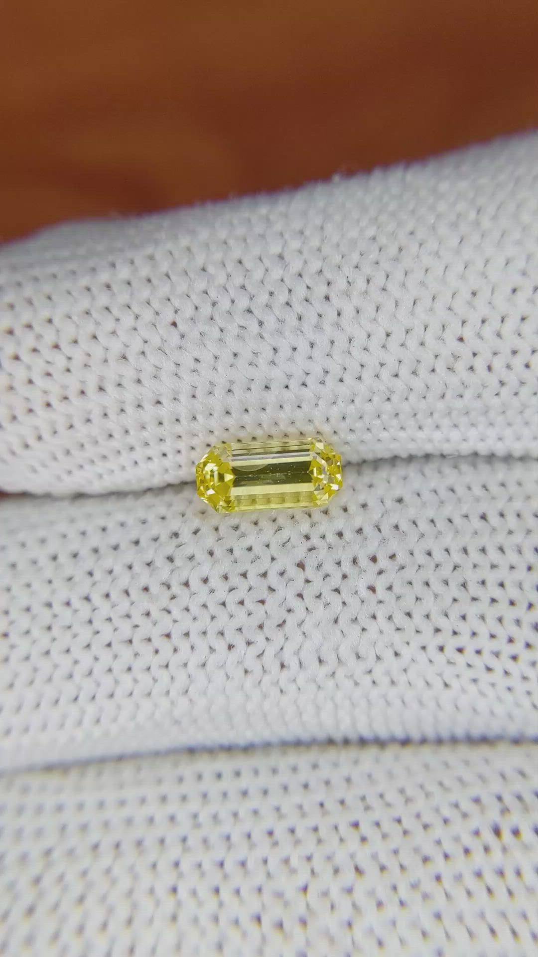 1.43 Ct. Yellow Sapphire from Ceylon (Sri Lanka) Size Video