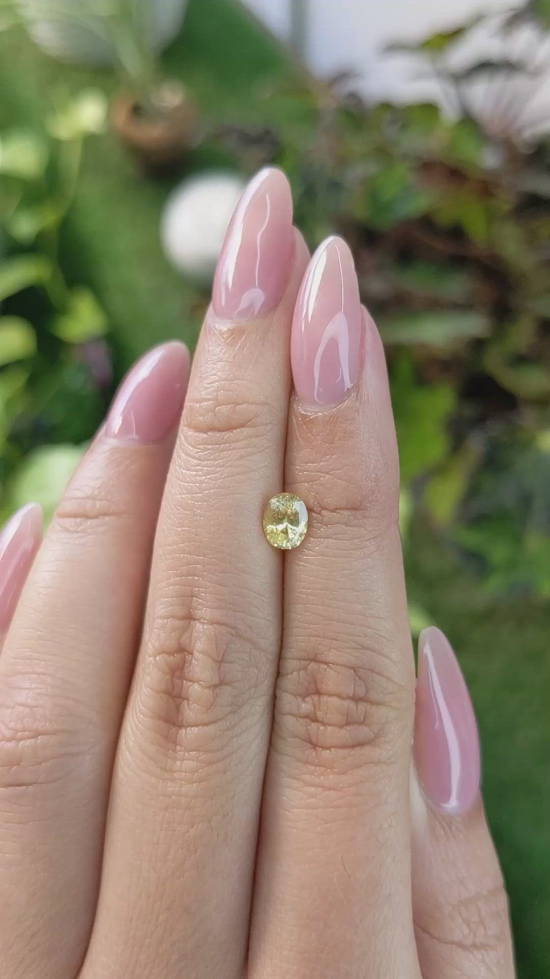 0.92 Ct. Yellow Sapphire from Ceylon (Sri Lanka) Size Video