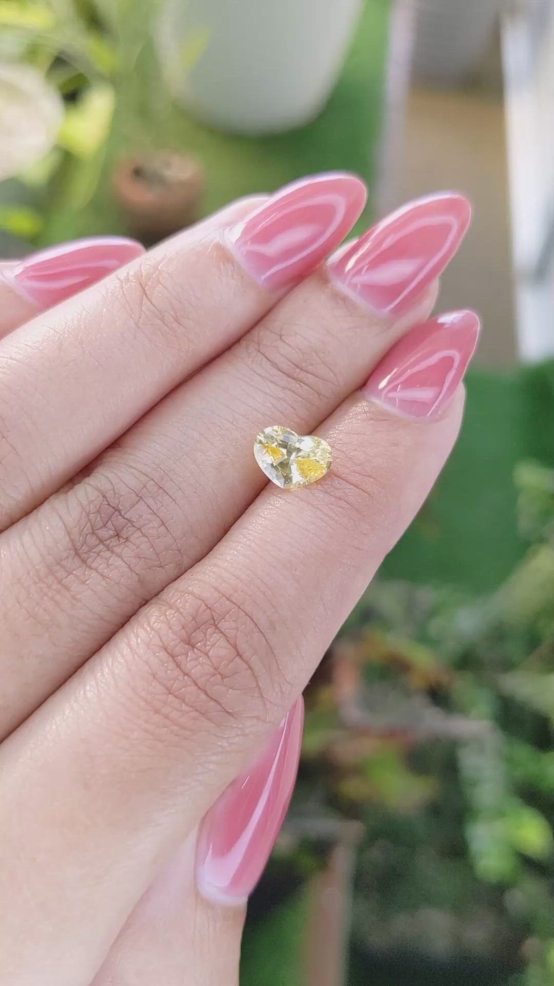 1.28 Ct. Yellow Sapphire from Ceylon (Sri Lanka) Size Video