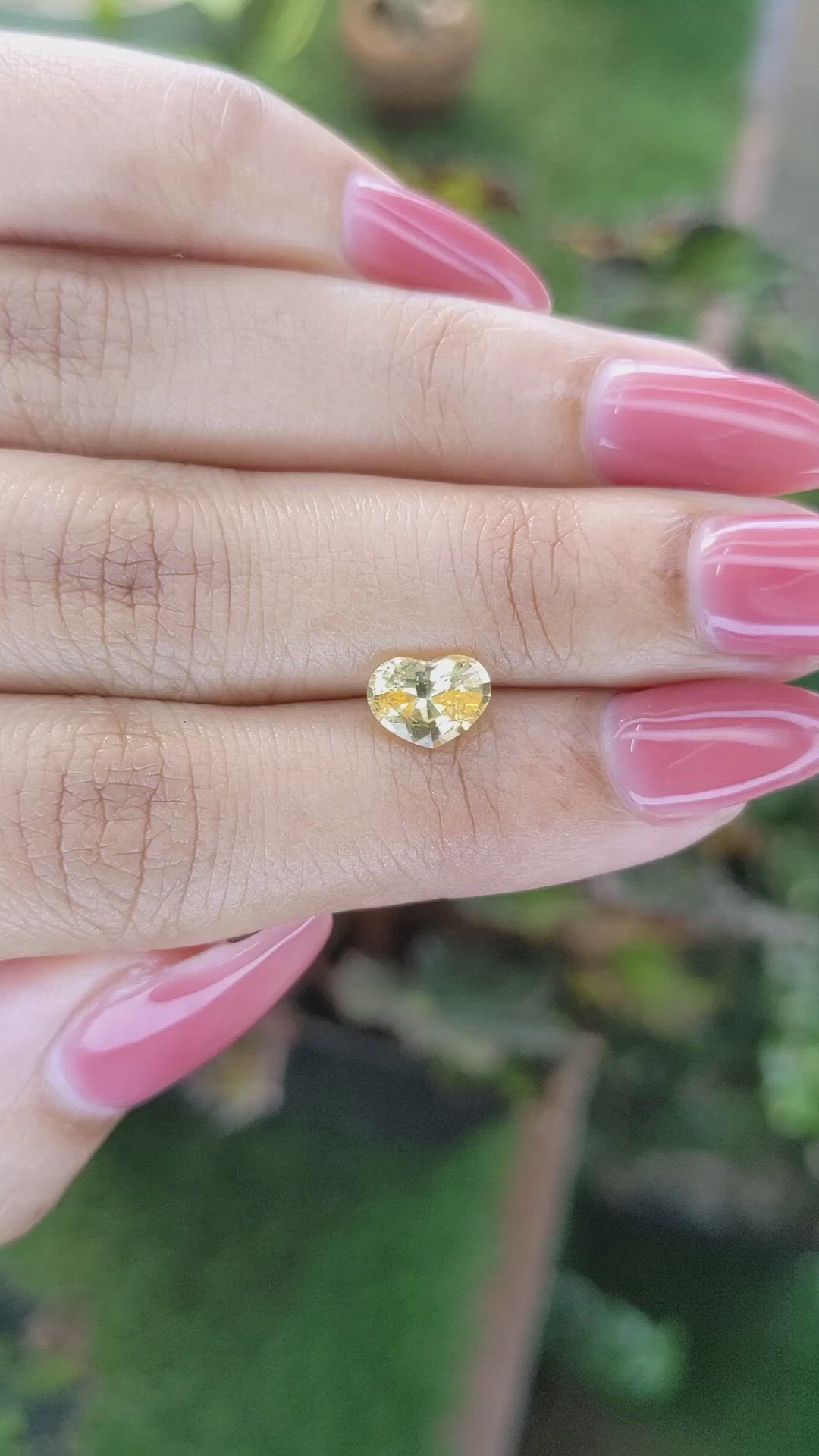 1.28 Ct. Yellow Sapphire from Ceylon (Sri Lanka) Size Video