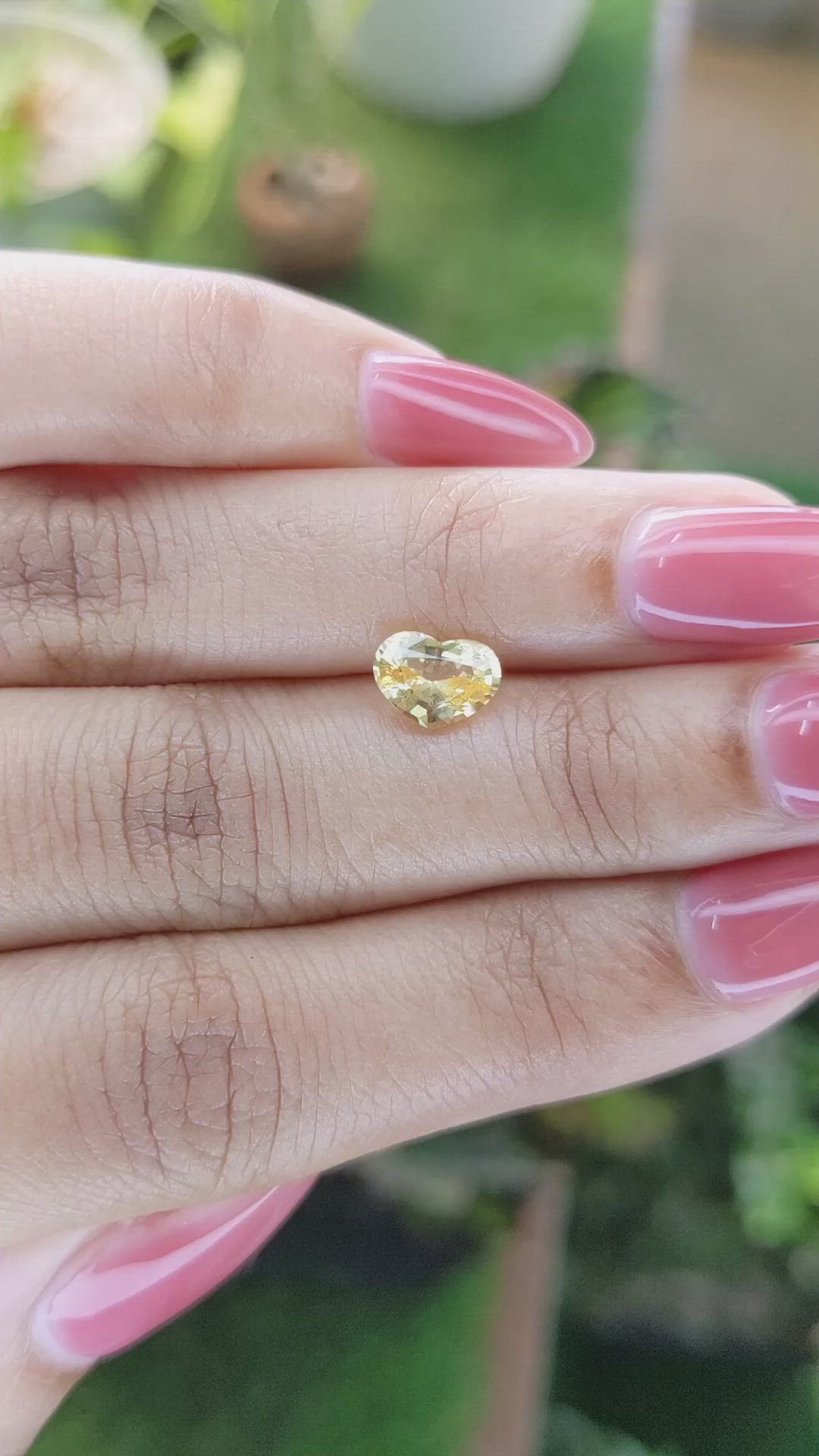 1.28 Ct. Yellow Sapphire from Ceylon (Sri Lanka) Size Video