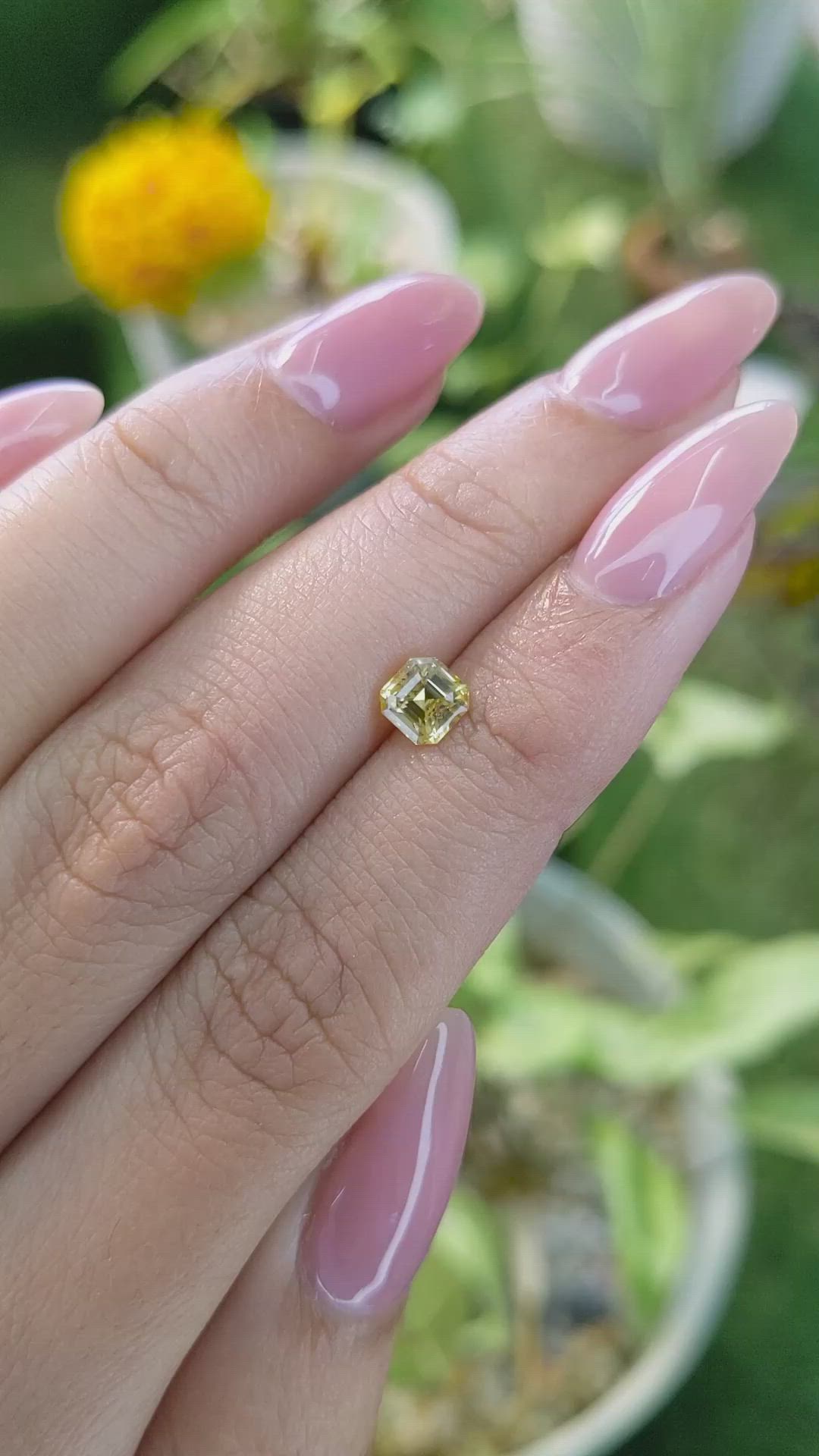 0.98 Ct. Yellow Sapphire from Ceylon (Sri Lanka) Size Video