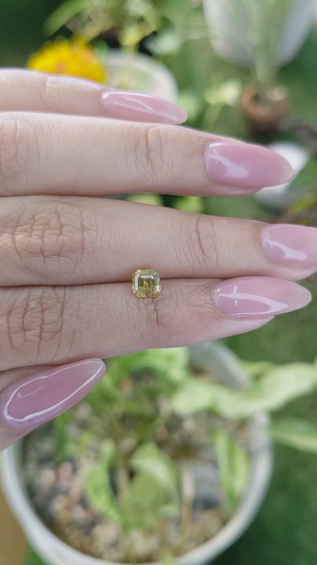 0.98 Ct. Yellow Sapphire from Ceylon (Sri Lanka) Size Video