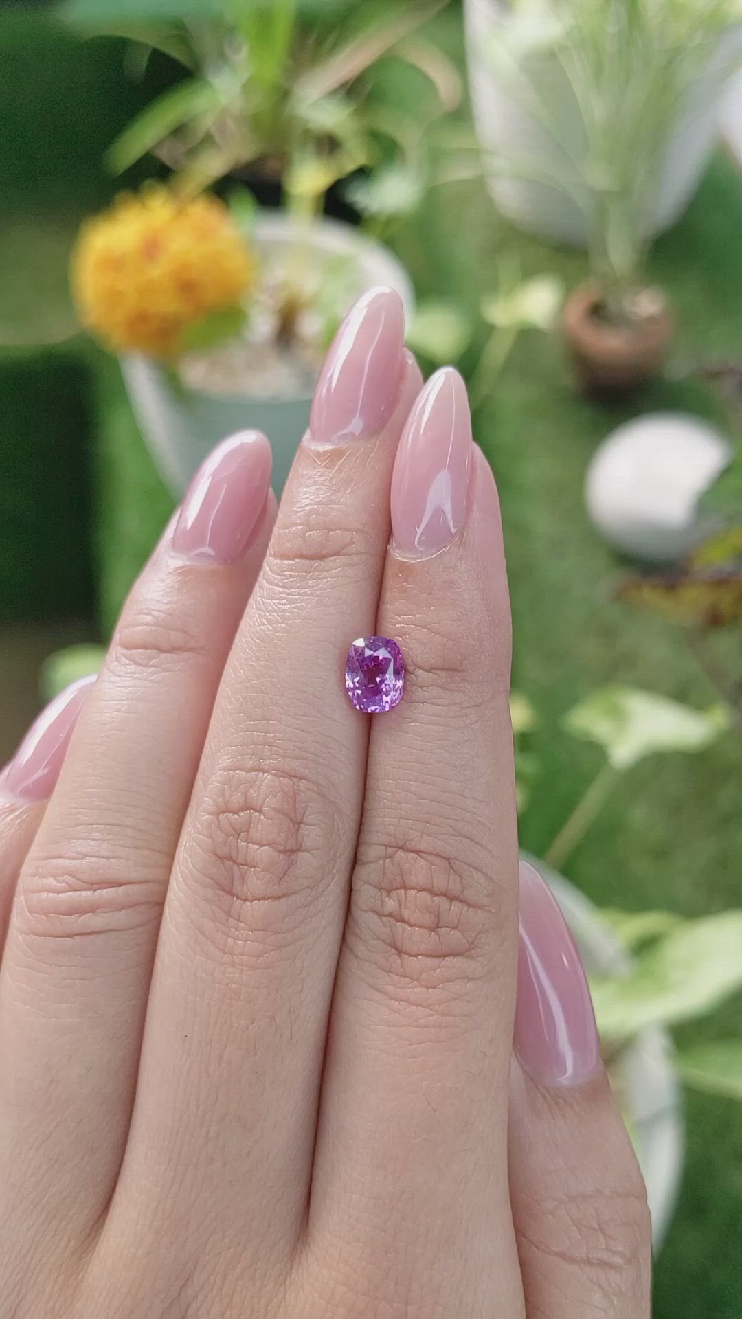 1.72 Ct. Pinkish Purple Sapphire from Ceylon (Sri Lanka) Size Video