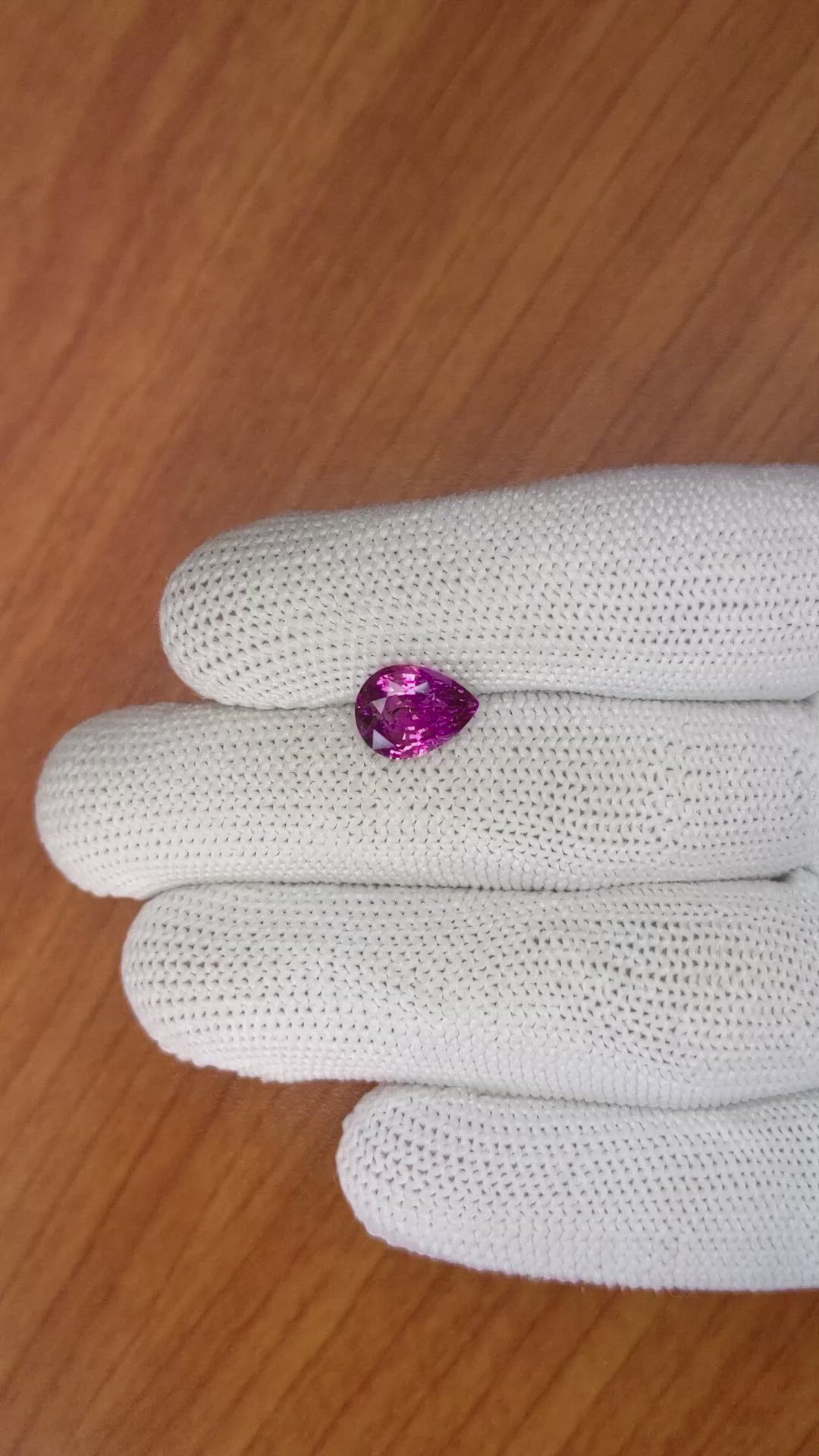 3.15 Ct. Purplish Pink Sapphire from Ceylon (Sri Lanka) Size Video