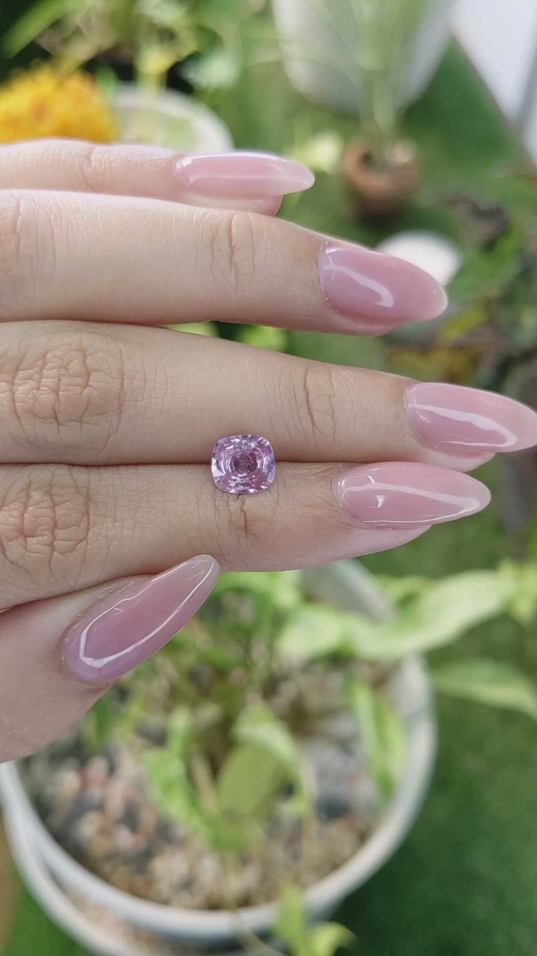 1.29 Ct. Pink Sapphire from Ceylon (Sri Lanka) Size Video