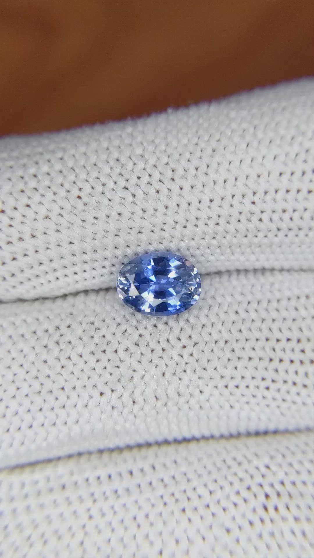 1.77 Ct. Blue Sapphire from Ceylon (Sri Lanka) Size Video