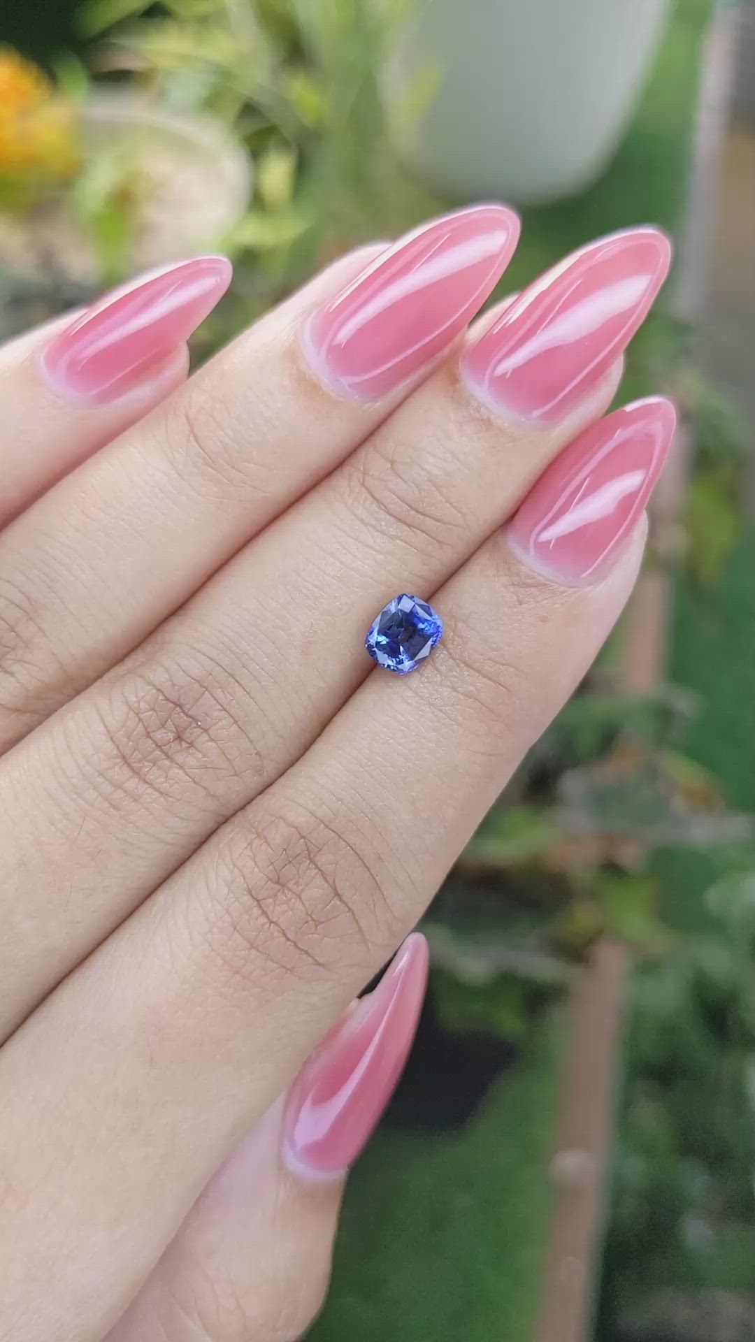 1.23 Ct. Blue Sapphire from Ceylon (Sri Lanka) Size Video