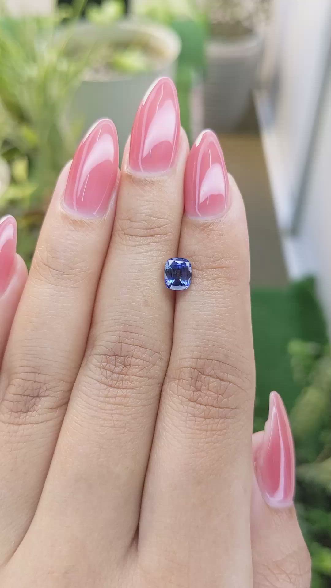 1.23 Ct. Blue Sapphire from Ceylon (Sri Lanka) Size Video