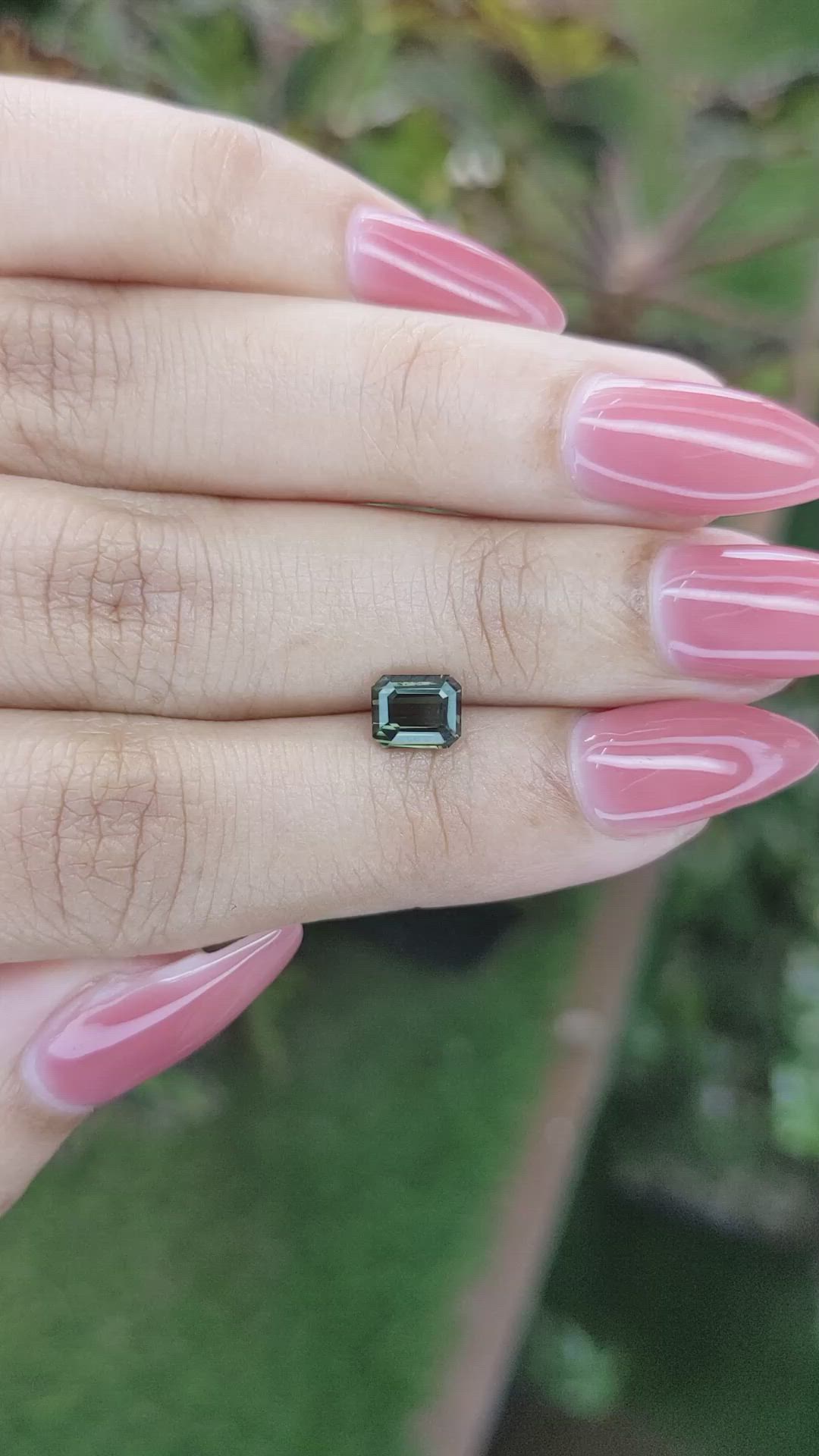 1.14 Ct. Green Sapphire from Ceylon (Sri Lanka) Size Video