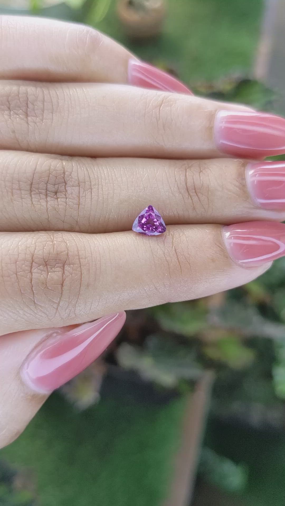 0.83 Ct. Pinkish Purple Sapphire from Ceylon (Sri Lanka) Size Video