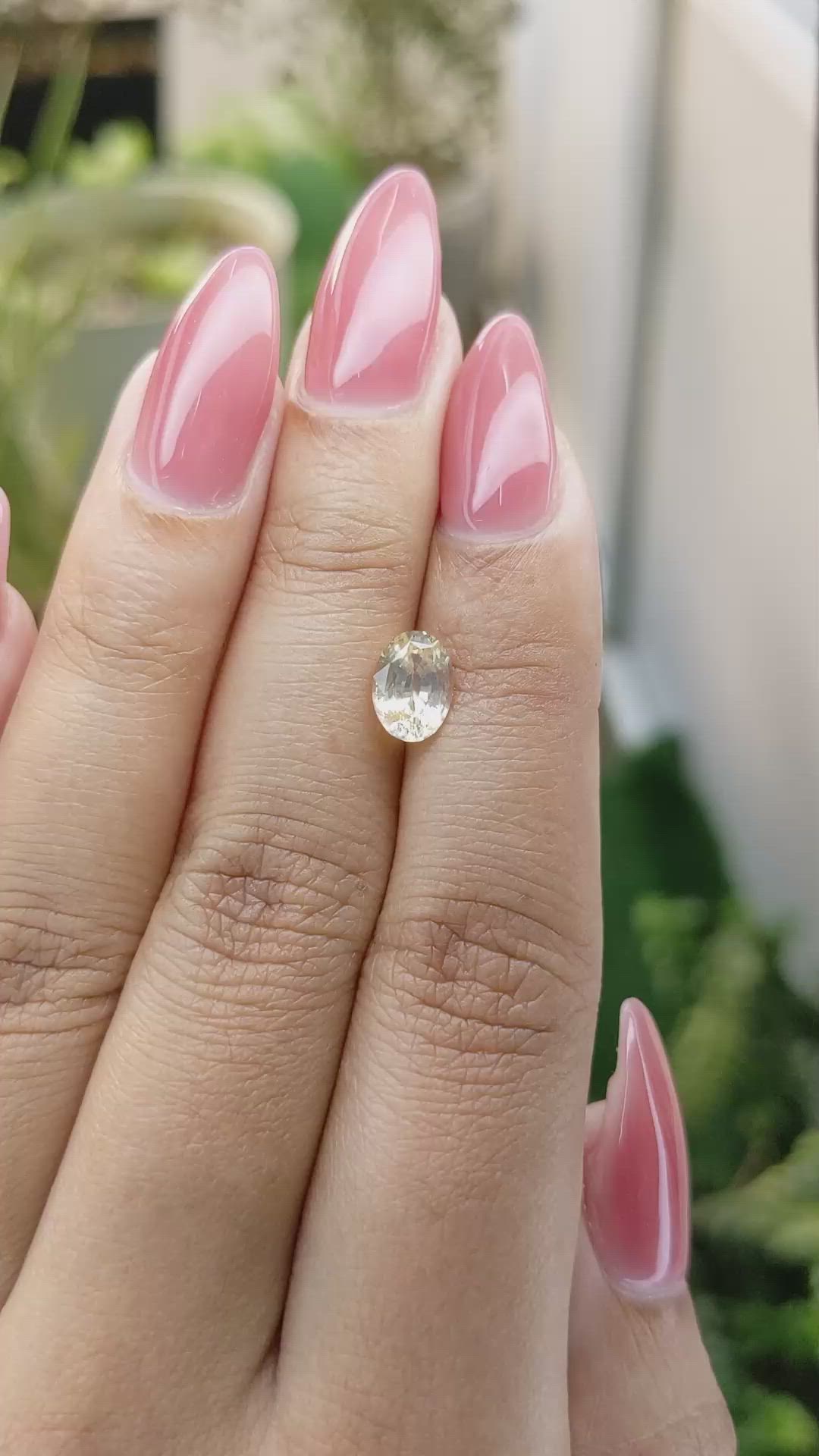 1.35 Ct. Yellow Sapphire from Ceylon (Sri Lanka) Size Video