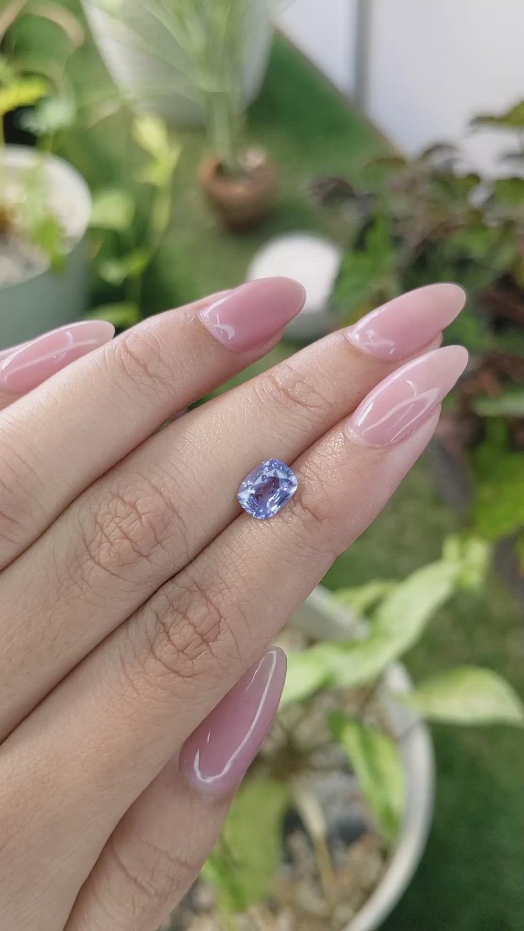 1.57 Ct. Blue Sapphire from Ceylon (Sri Lanka) Size Video