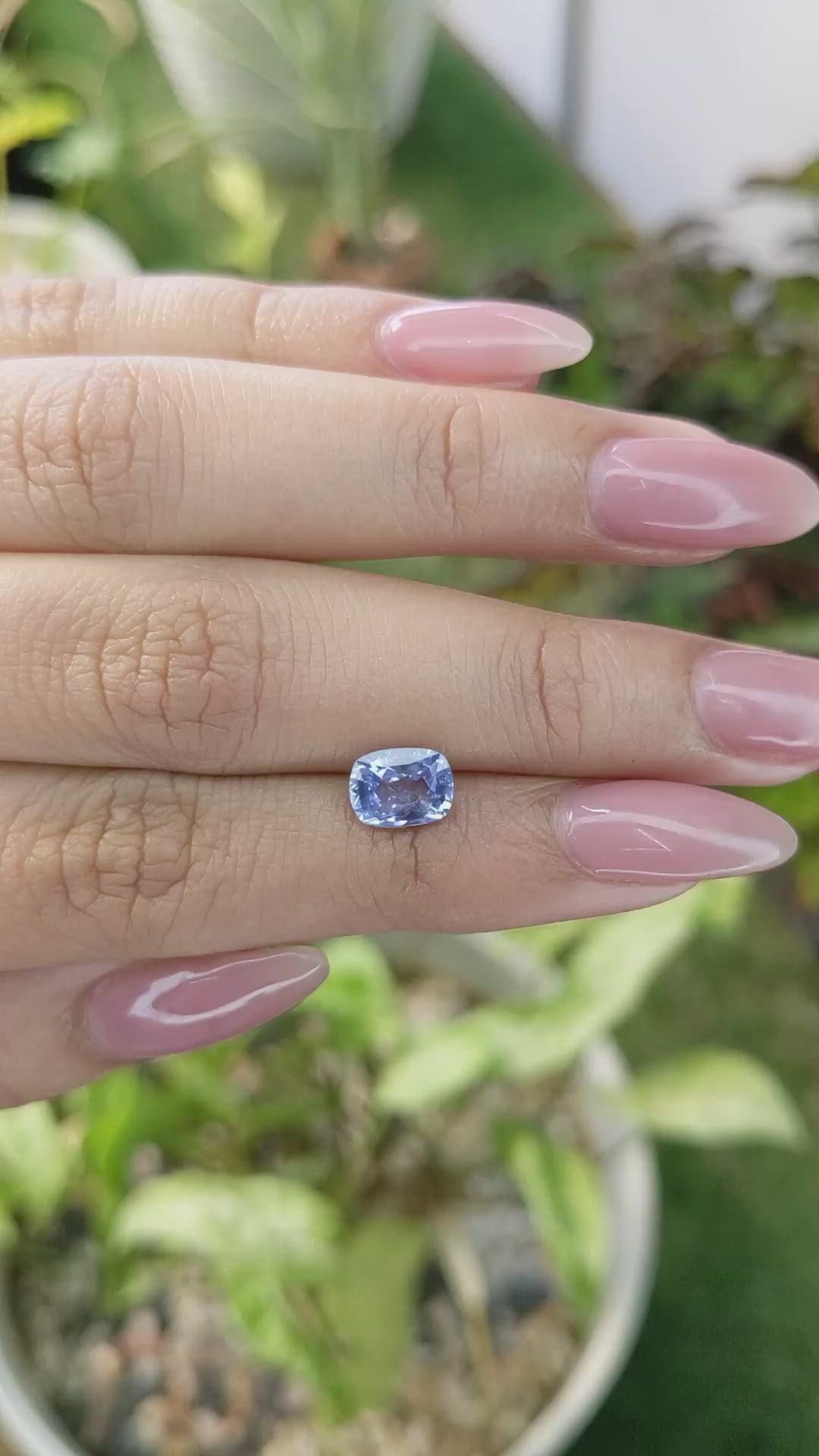 1.57 Ct. Blue Sapphire from Ceylon (Sri Lanka) Size Video