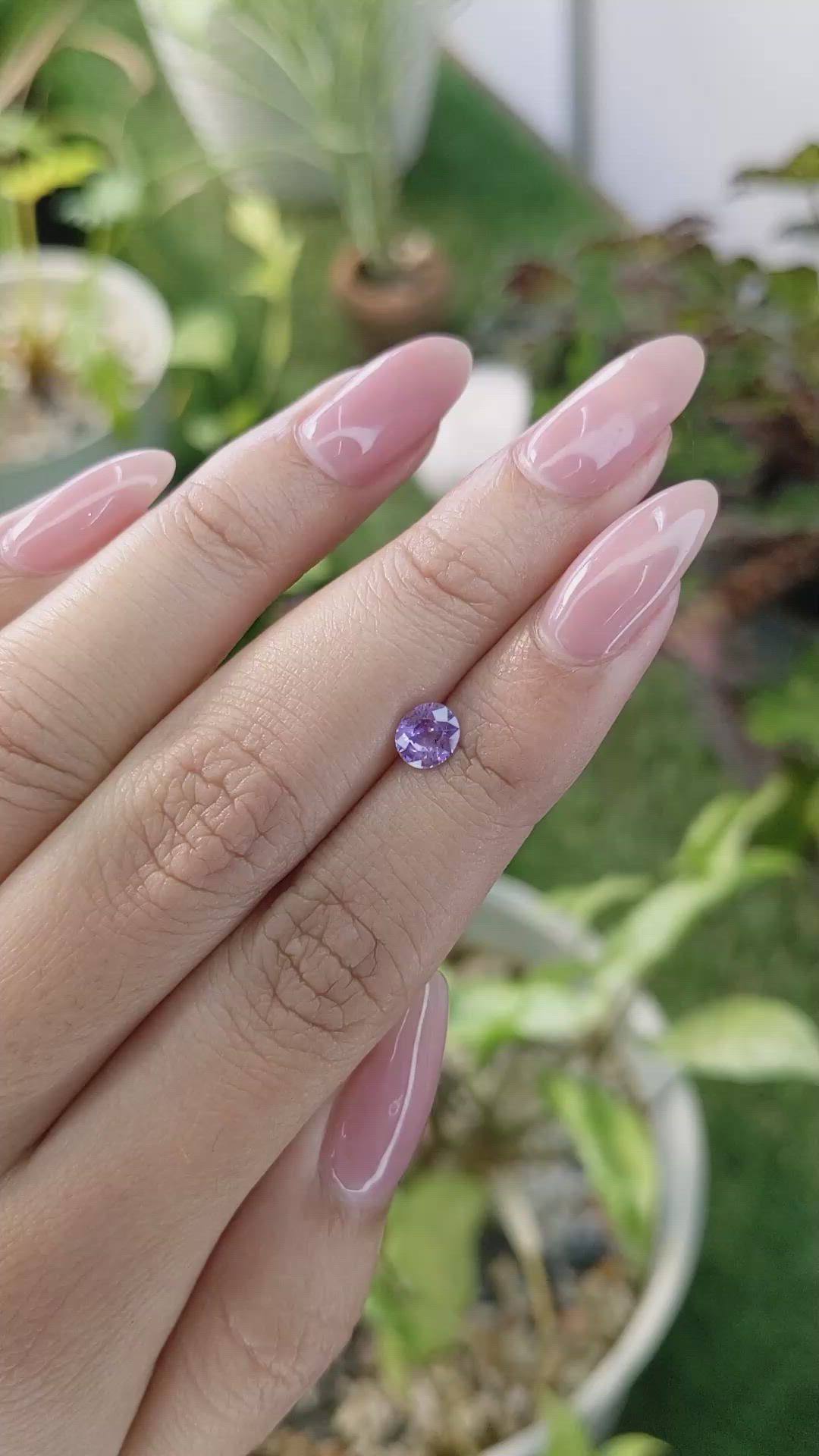 0.82 Ct. Pinkish Purple Sapphire from Ceylon (Sri Lanka) Size Video