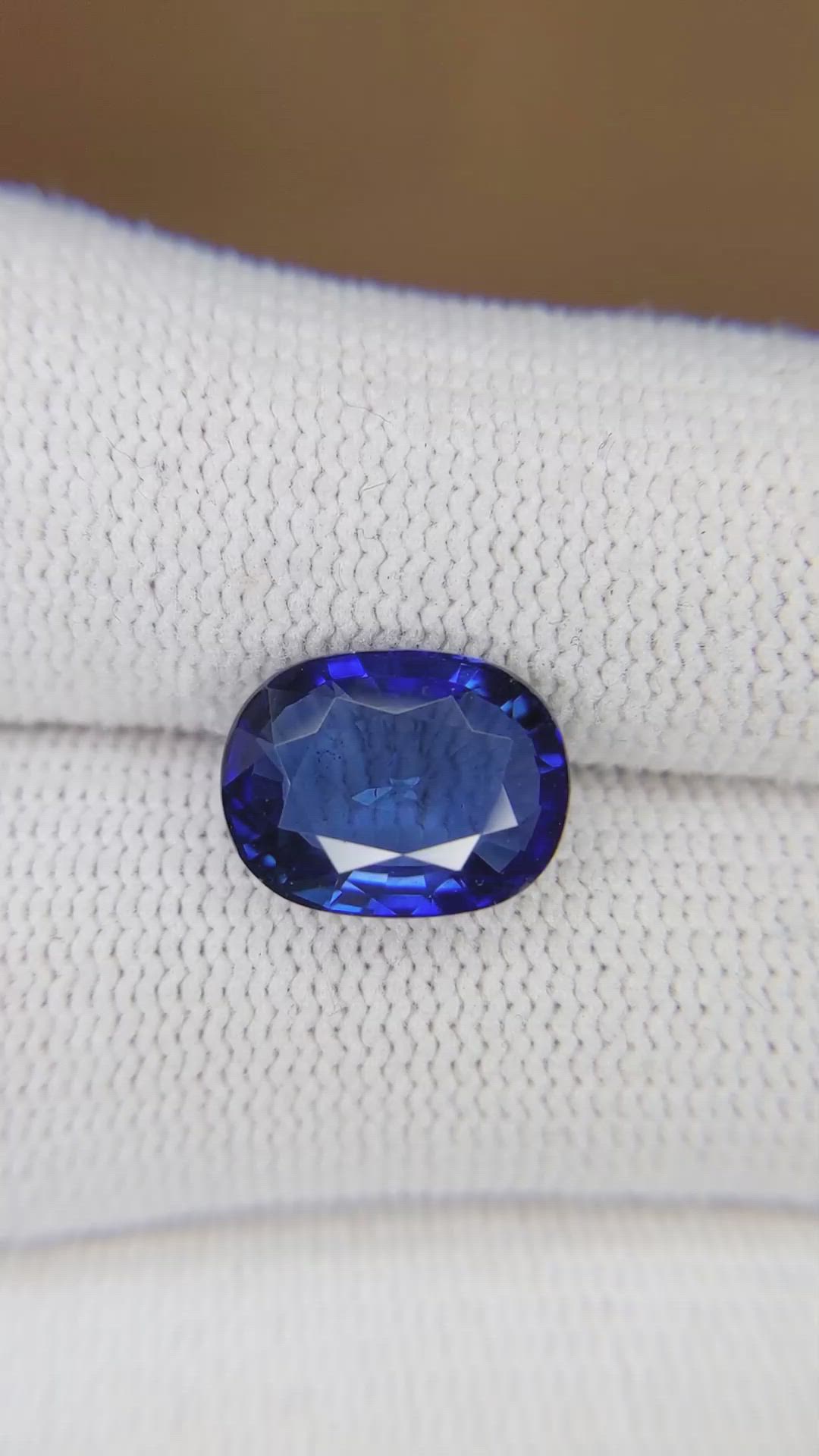 5.01 Ct. Blue Sapphire from Madagascar Size Video