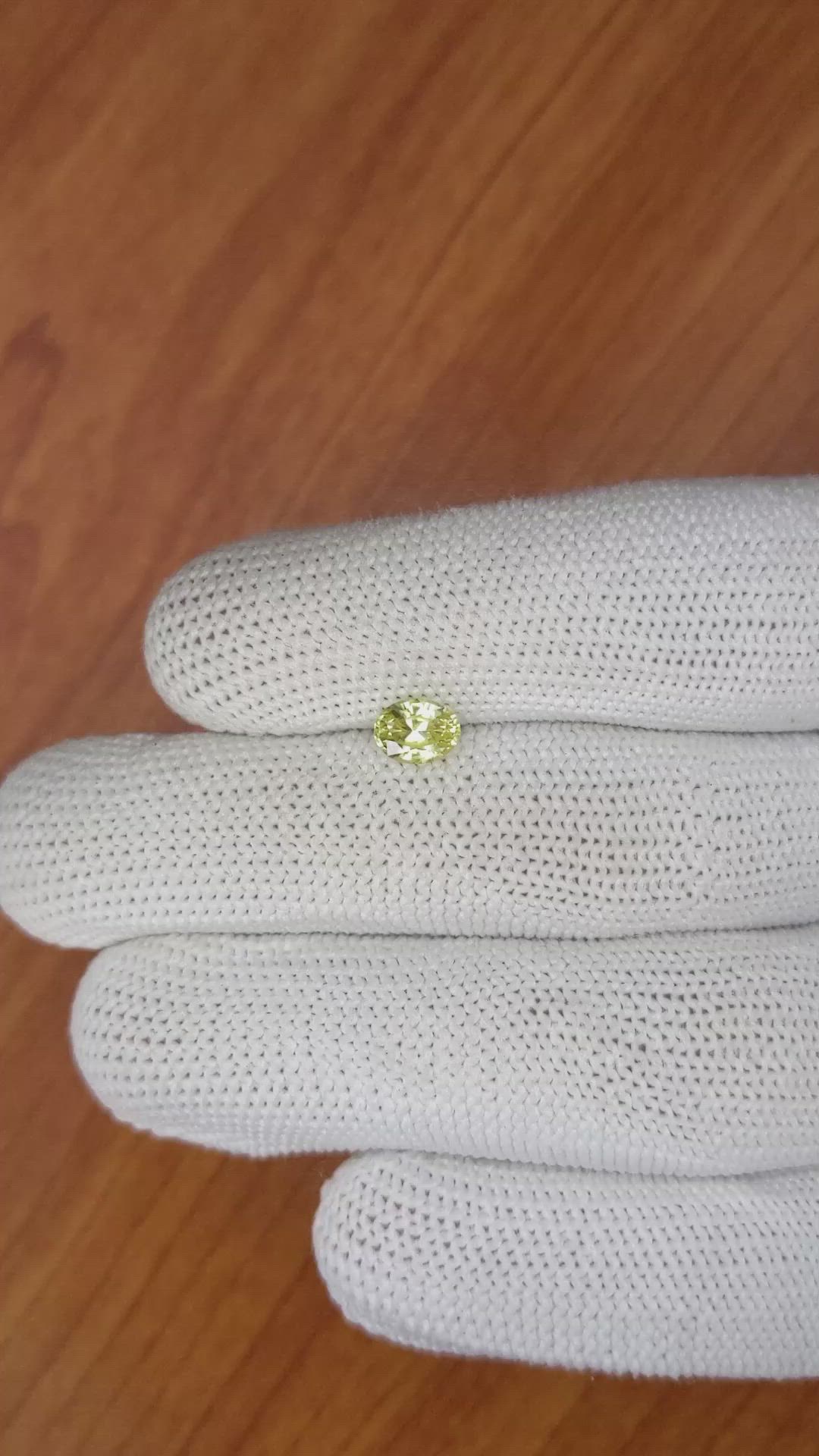 0.98 Ct. Yellow Sapphire from Ceylon (Sri Lanka) Size Video