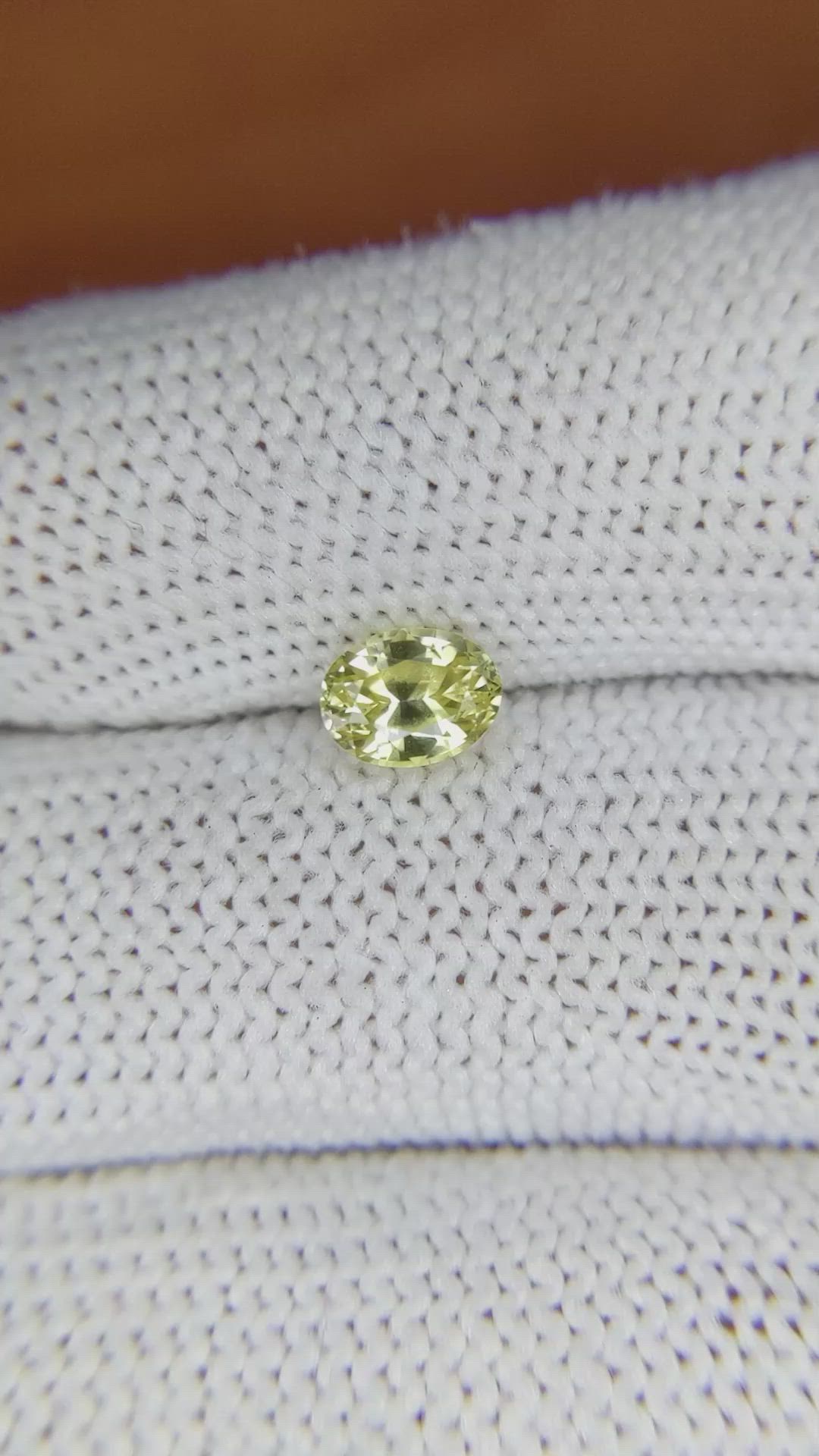 0.98 Ct. Yellow Sapphire from Ceylon (Sri Lanka) Size Video
