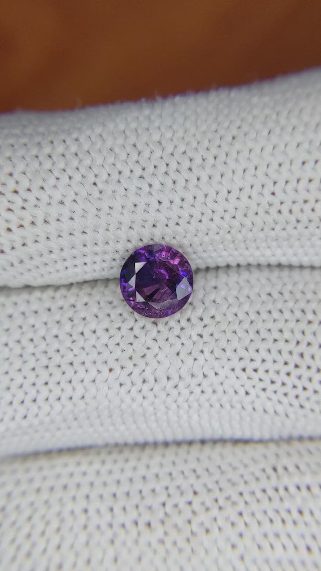 1.39 Ct. Bluish Purple Sapphire from Ceylon (Sri Lanka) Size Video
