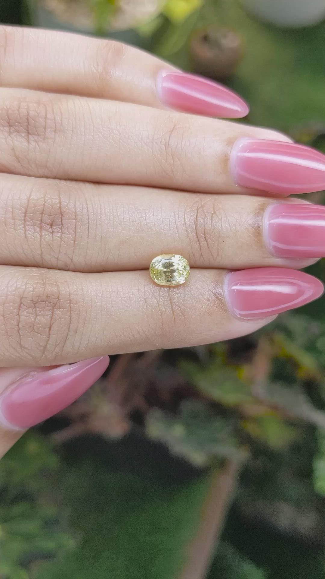 1.31 Ct. Yellow Sapphire from Ceylon (Sri Lanka) Size Video