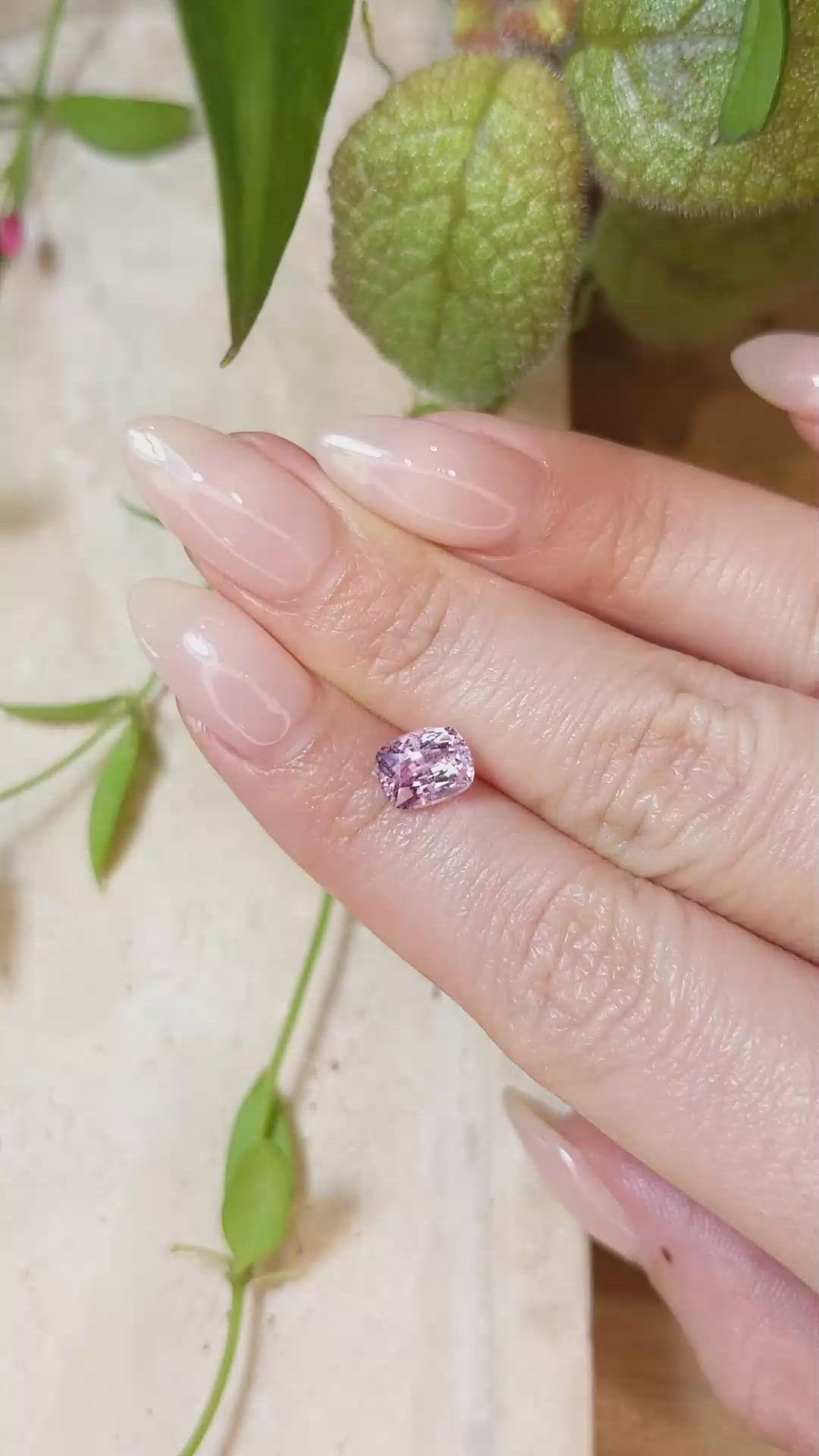 2.06 Ct. Pink Sapphire from Ceylon (Sri Lanka) Size Video
