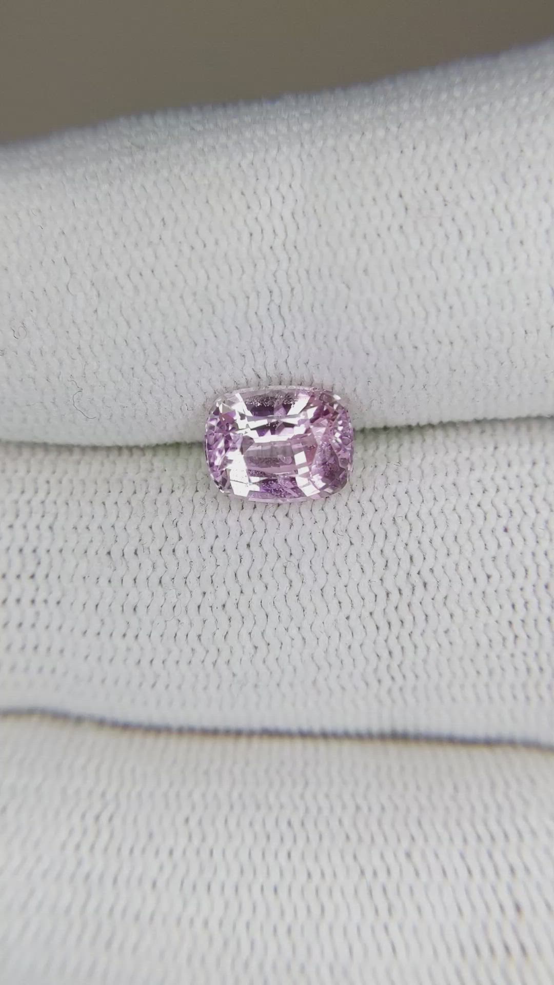 2.06 Ct. Pink Sapphire from Ceylon (Sri Lanka) Size Video