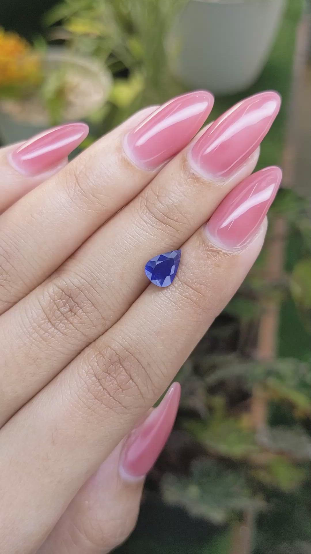 1.35 Ct. Blue Sapphire from Ceylon (Sri Lanka) Size Video