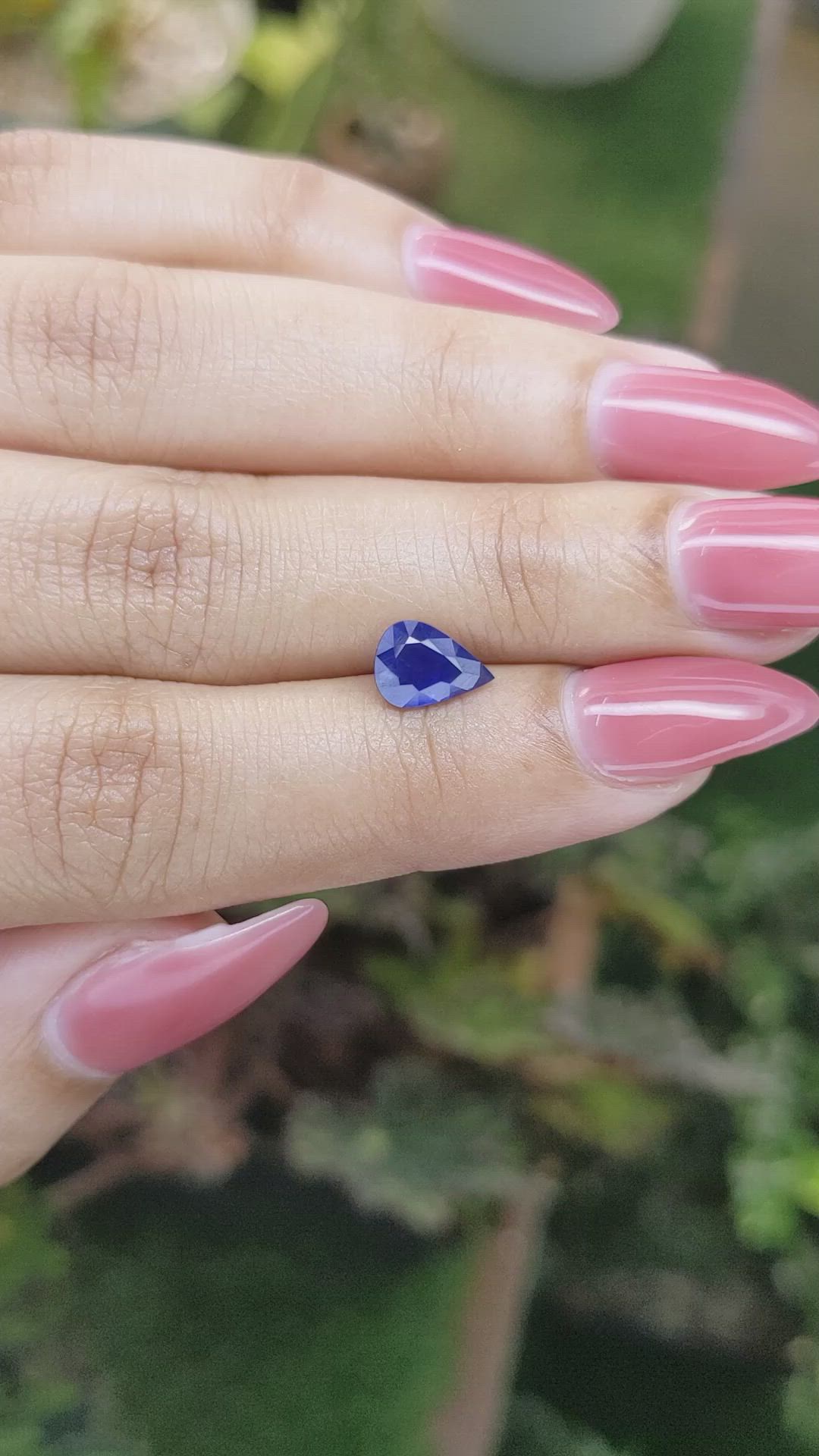 1.35 Ct. Blue Sapphire from Ceylon (Sri Lanka) Size Video