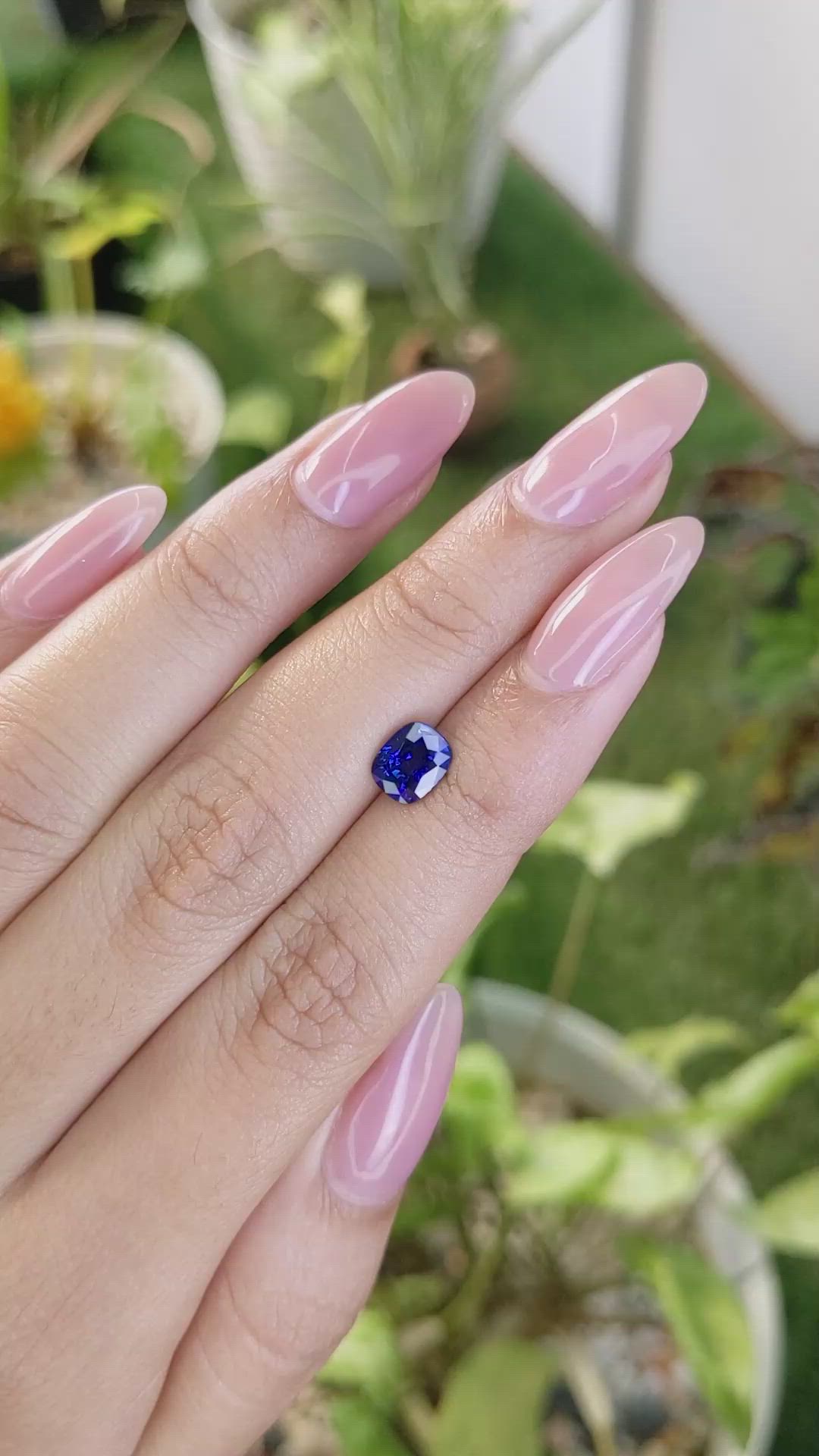 1.30 Ct. Blue Sapphire from Ceylon (Sri Lanka) Size Video