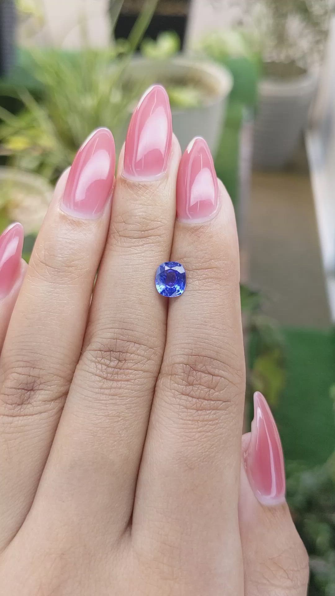 1.17 Ct. Blue Sapphire from Ceylon (Sri Lanka) Size Video