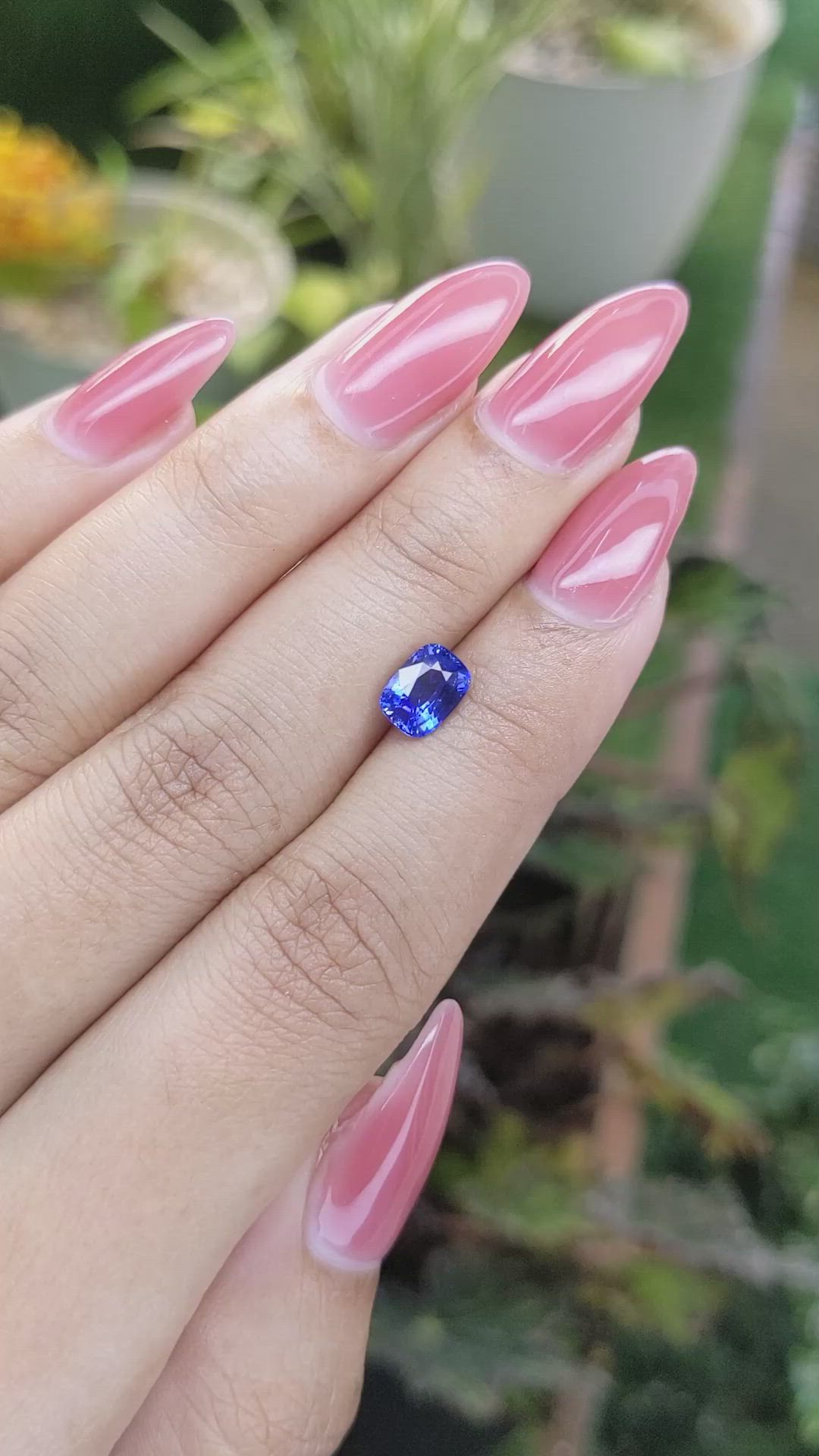 1.35 Ct. Blue Sapphire from Ceylon (Sri Lanka) Size Video