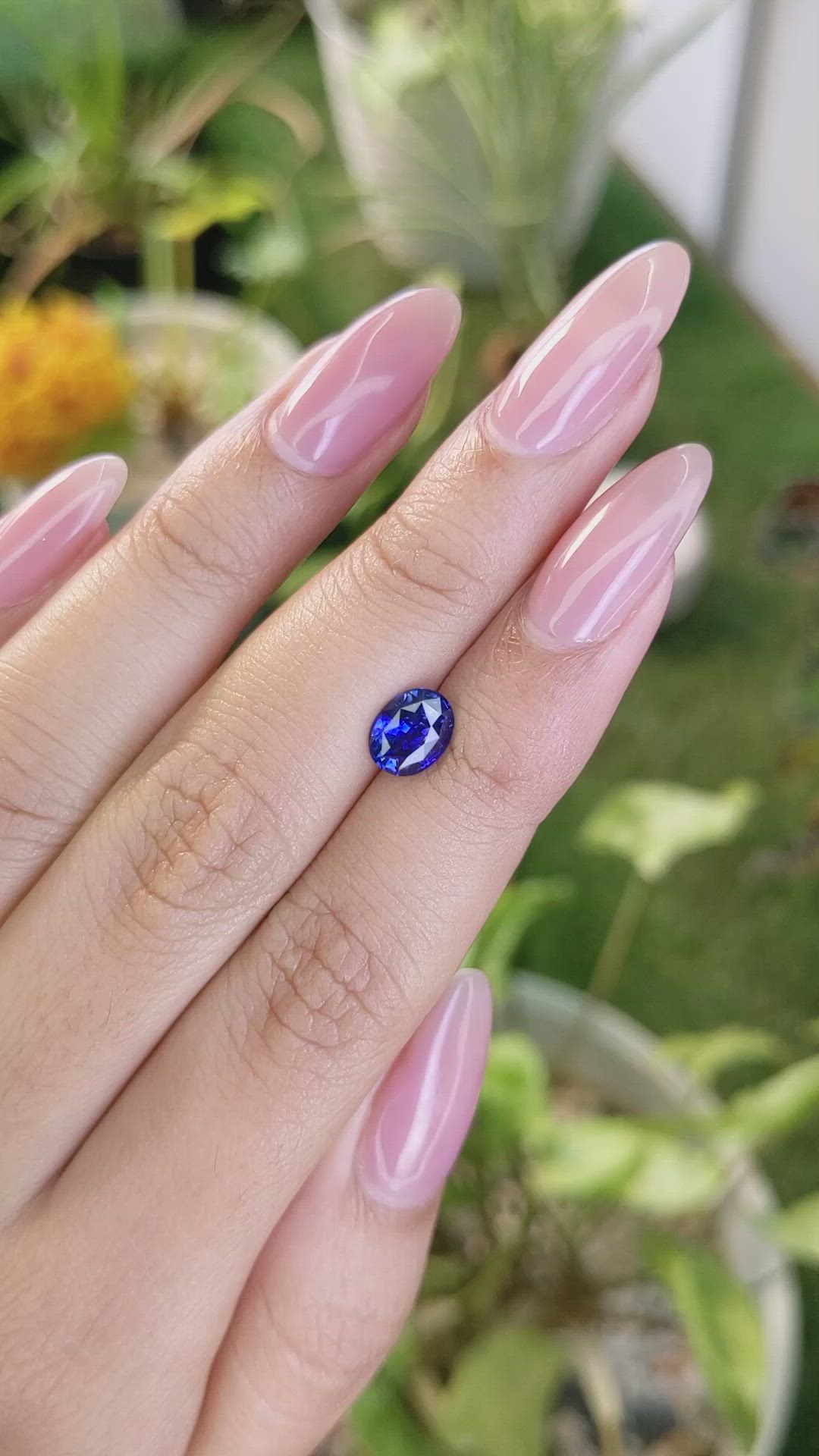 1.32 Ct. Blue Sapphire from Ceylon (Sri Lanka) Size Video