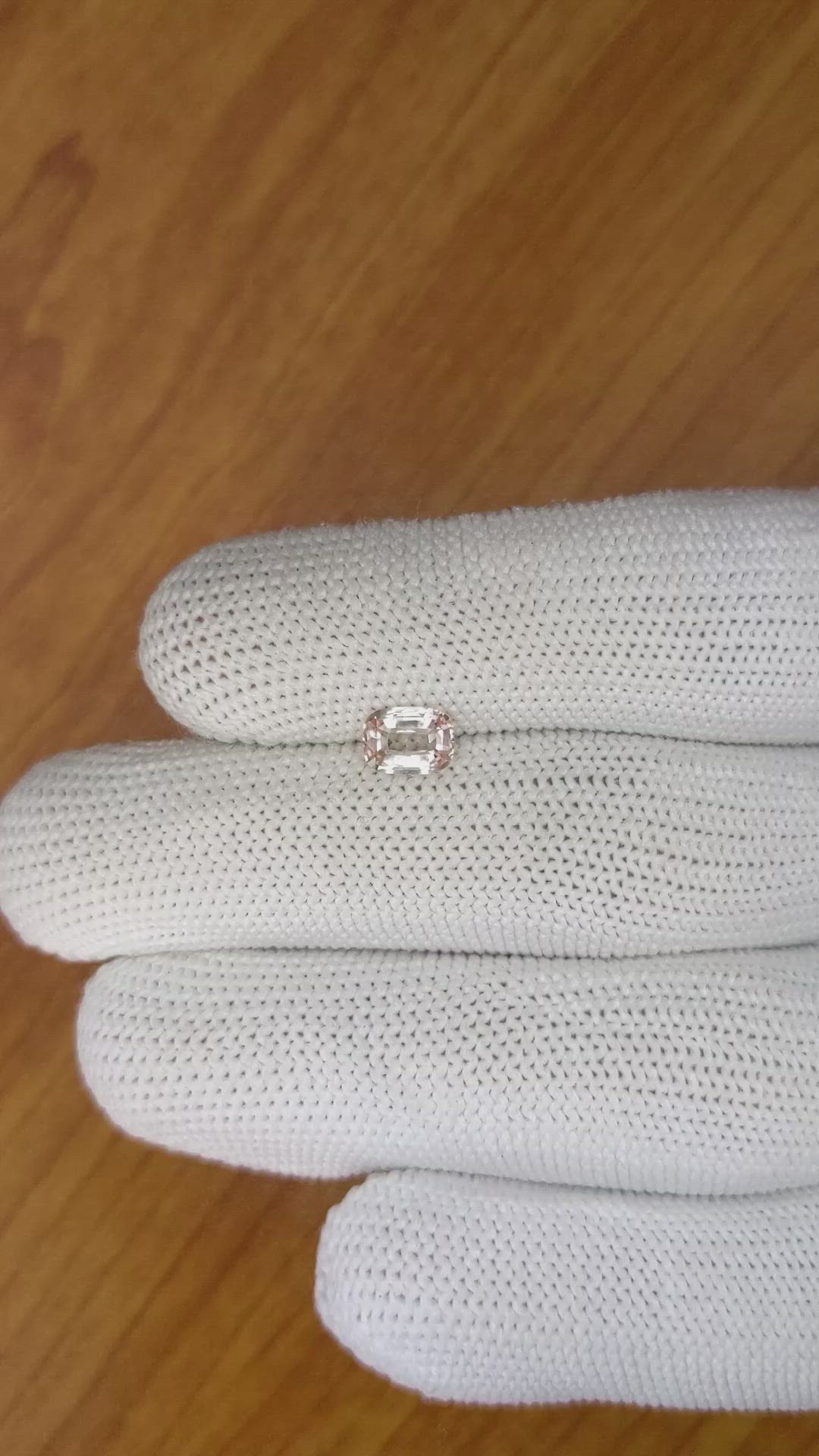 0.90 Ct. Peach Sapphire from Ceylon (Sri Lanka) Size Video